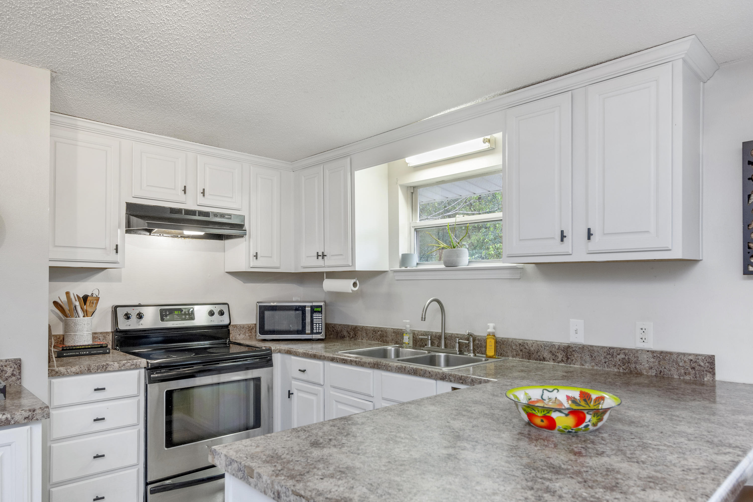 ADAMS POWELL EAST - Residential