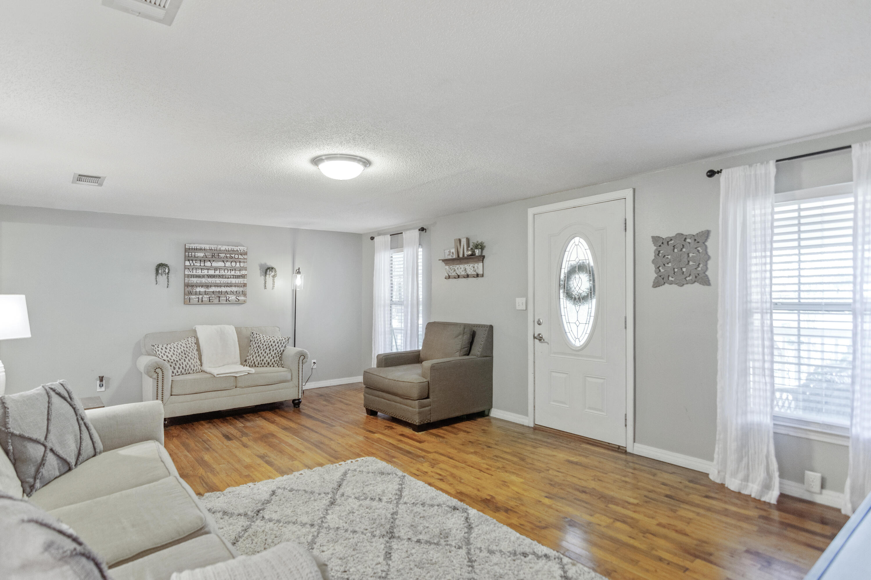 ADAMS POWELL EAST - Residential