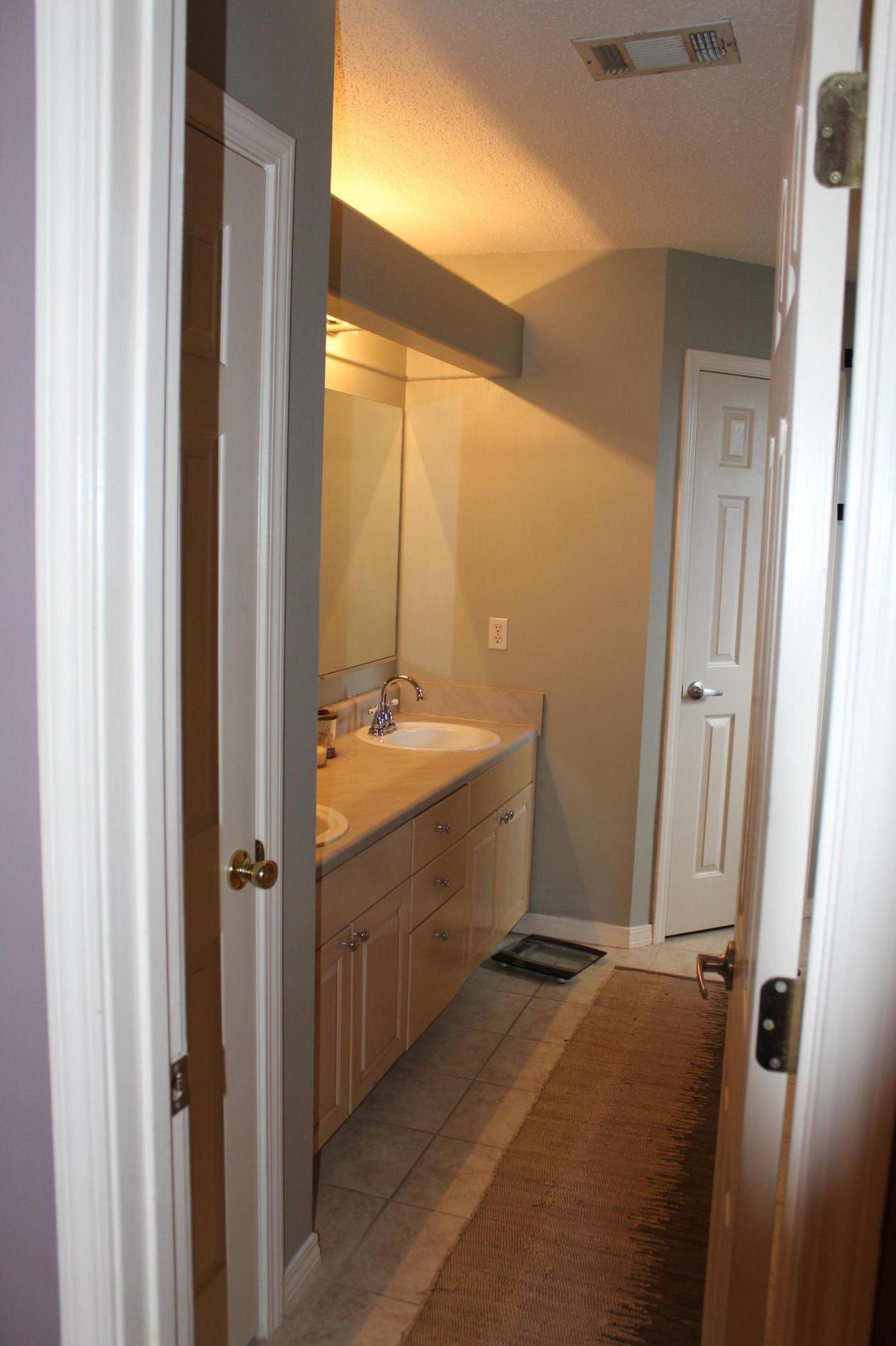 COUNTRY BREEZE ESTATES - Residential