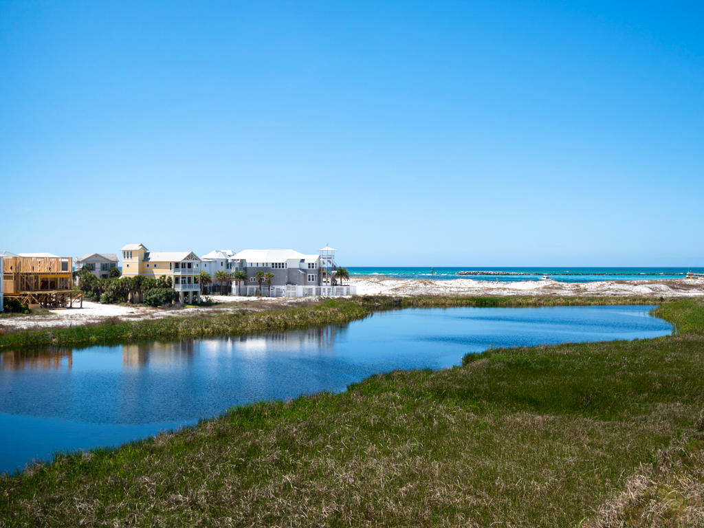 Destin Pointe - Residential