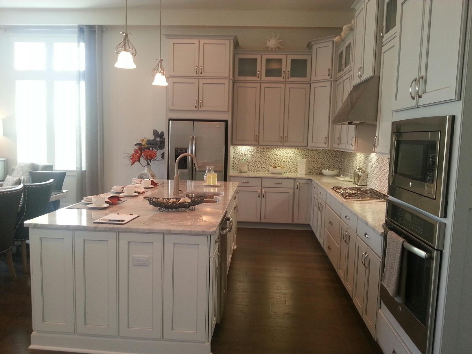 HIGHLAND PARKS - Residential