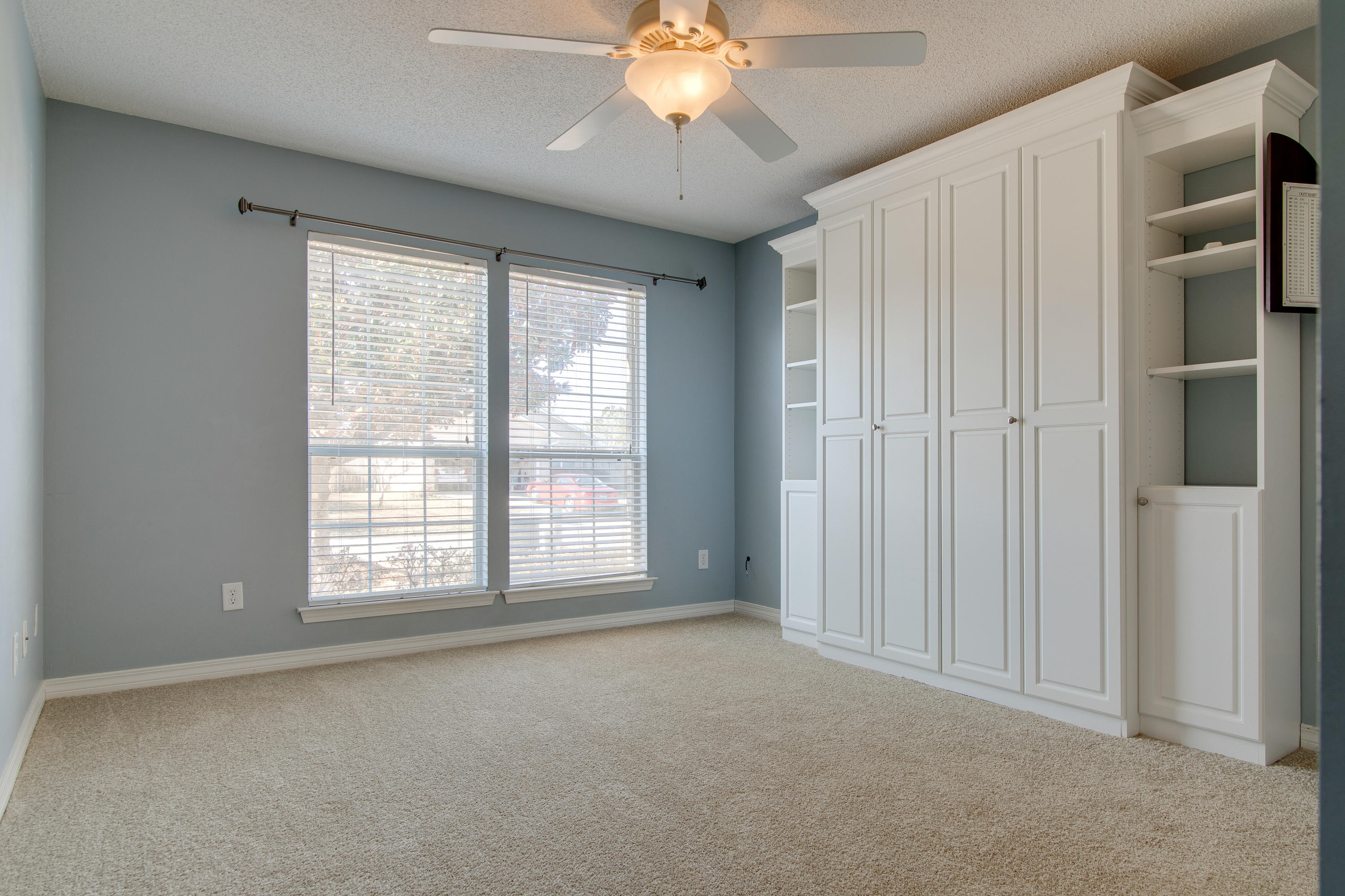 HIDDEN SHORES - Residential