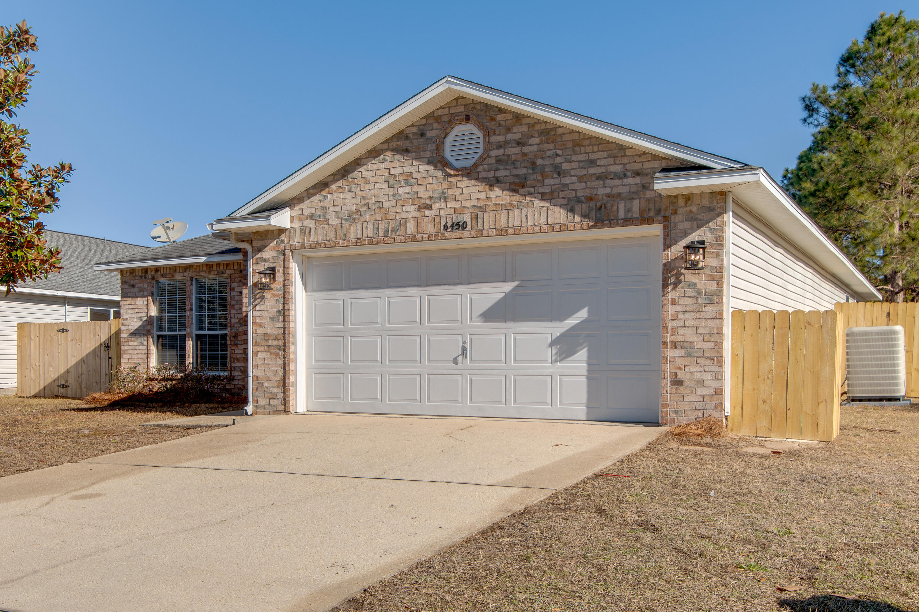 HIDDEN SHORES - Residential