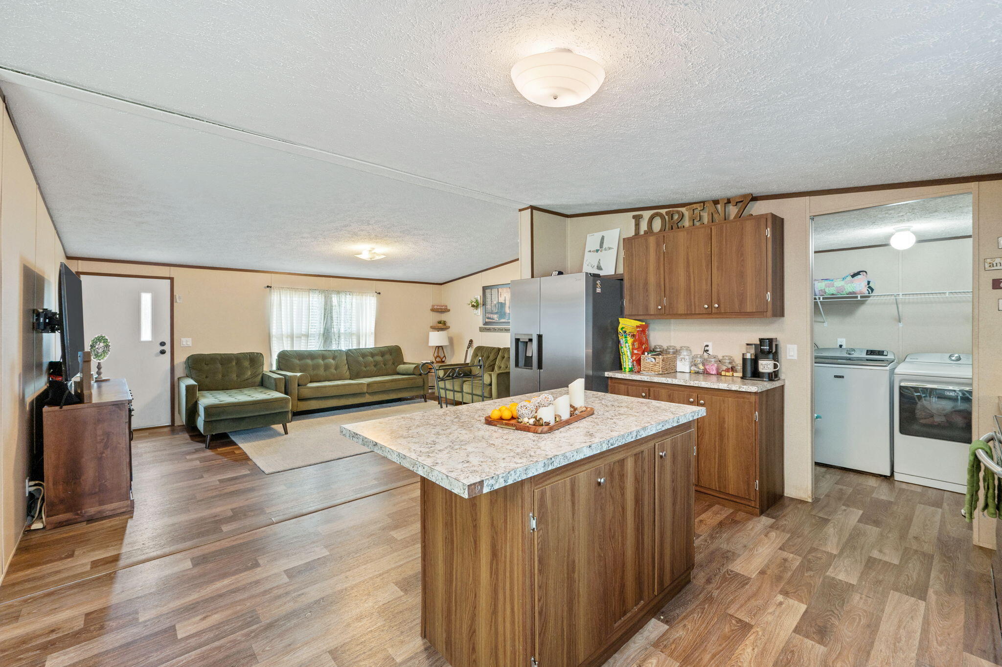 OAKWOOD HILLS UNIT 3 - Residential