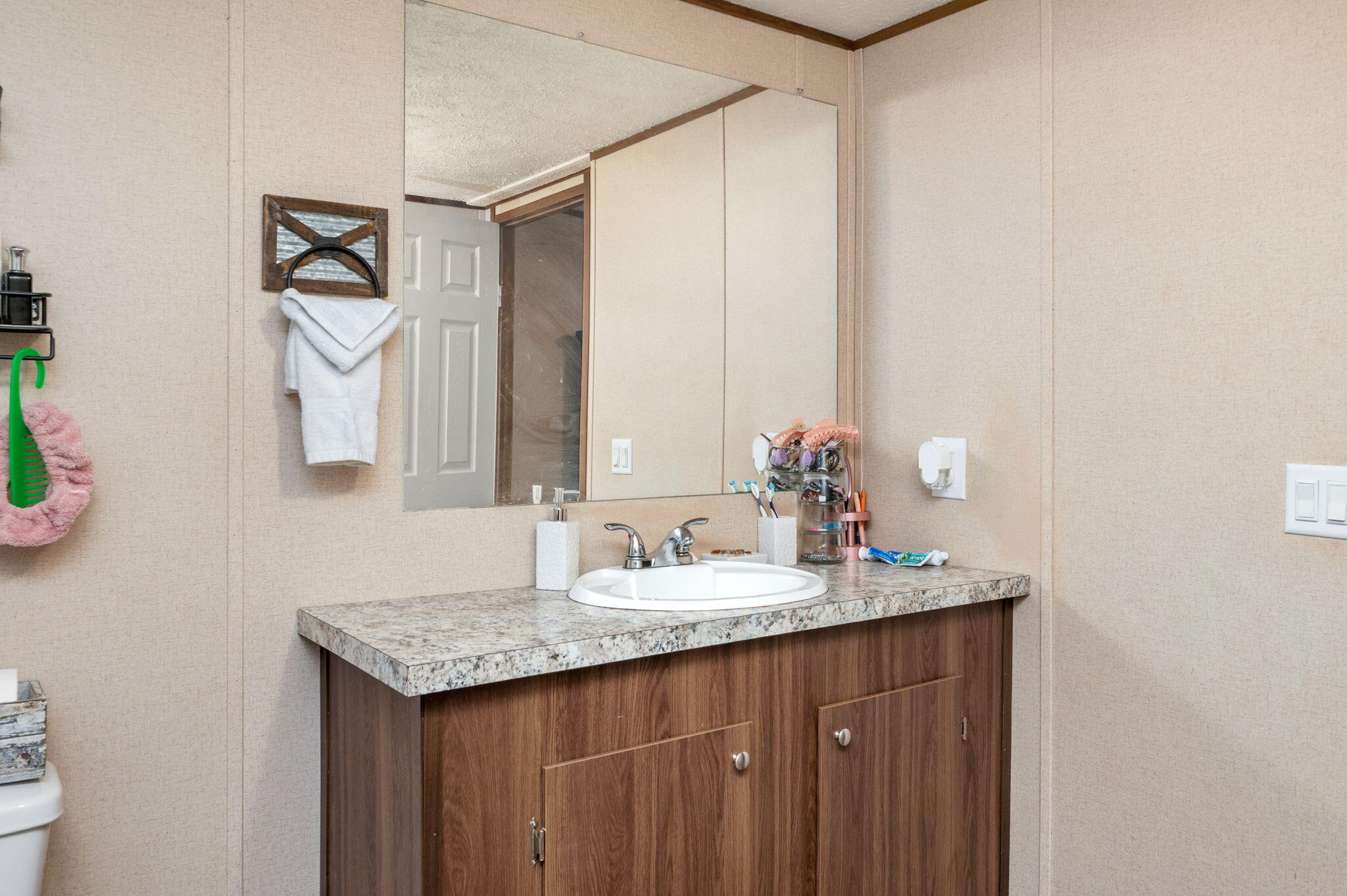 OAKWOOD HILLS UNIT 3 - Residential