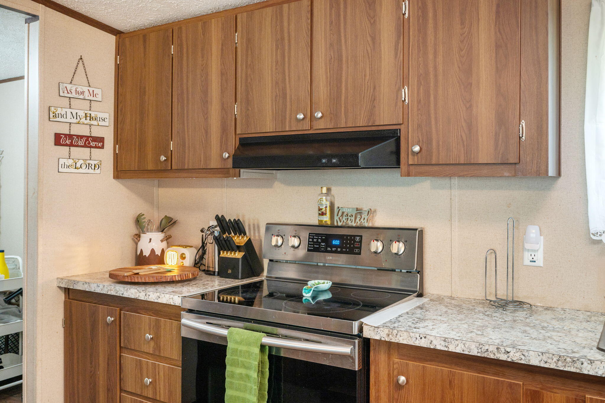 OAKWOOD HILLS UNIT 3 - Residential