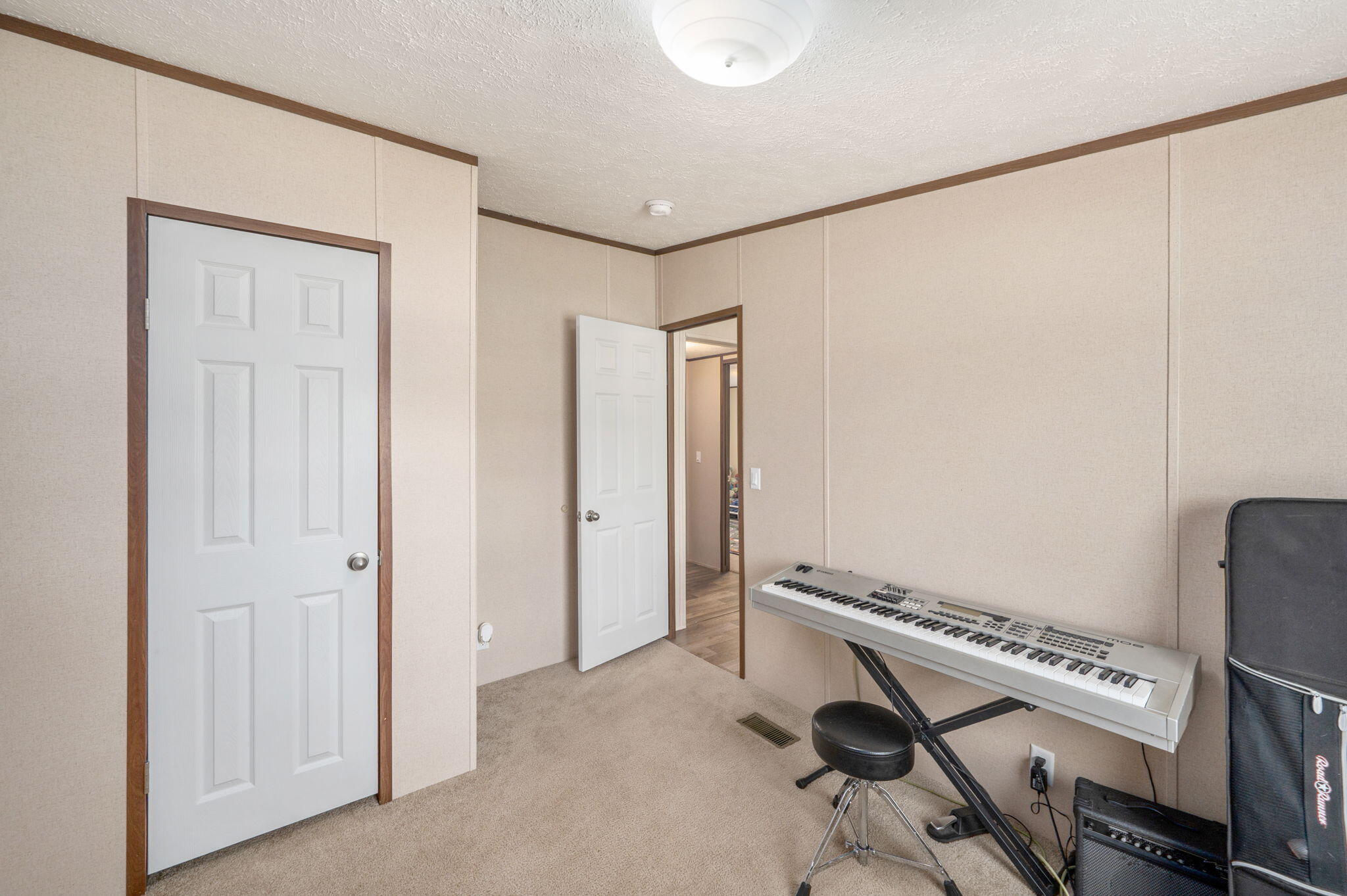 OAKWOOD HILLS UNIT 3 - Residential