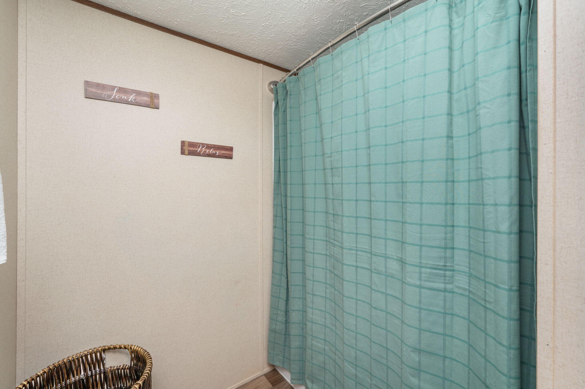 OAKWOOD HILLS UNIT 3 - Residential