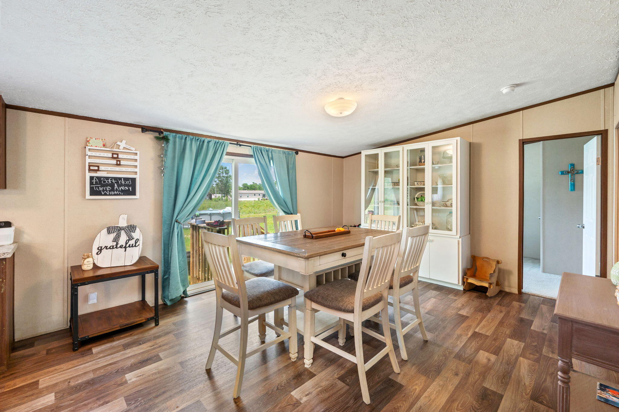OAKWOOD HILLS UNIT 3 - Residential