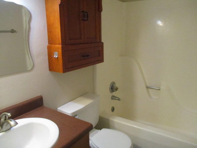 PORT DIXIE - Residential Lease