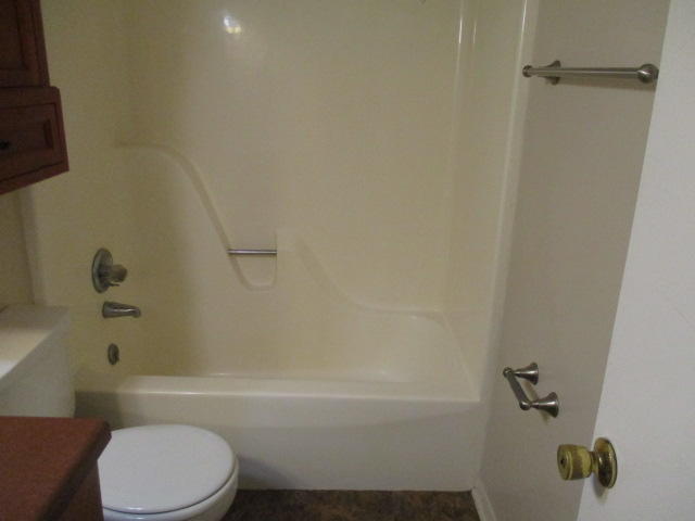 PORT DIXIE - Residential Lease