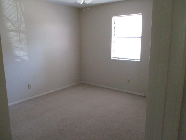 PORT DIXIE - Residential Lease