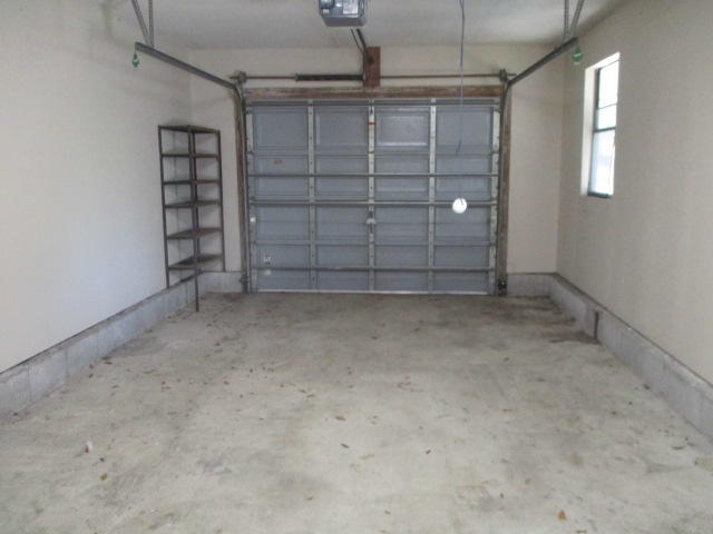 PORT DIXIE - Residential Lease