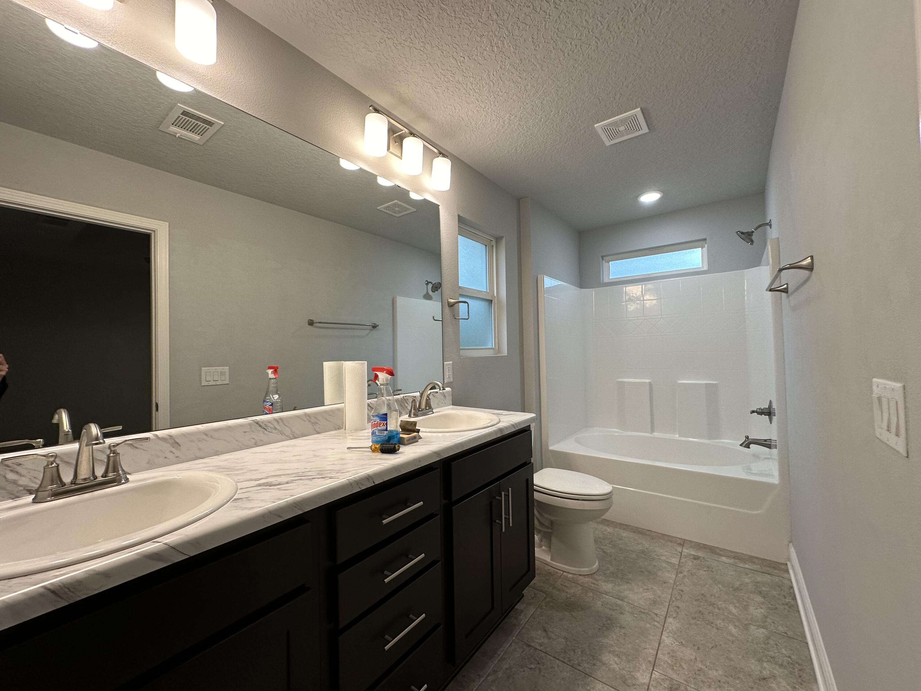 EAST BAY HEIGHTS - Residential