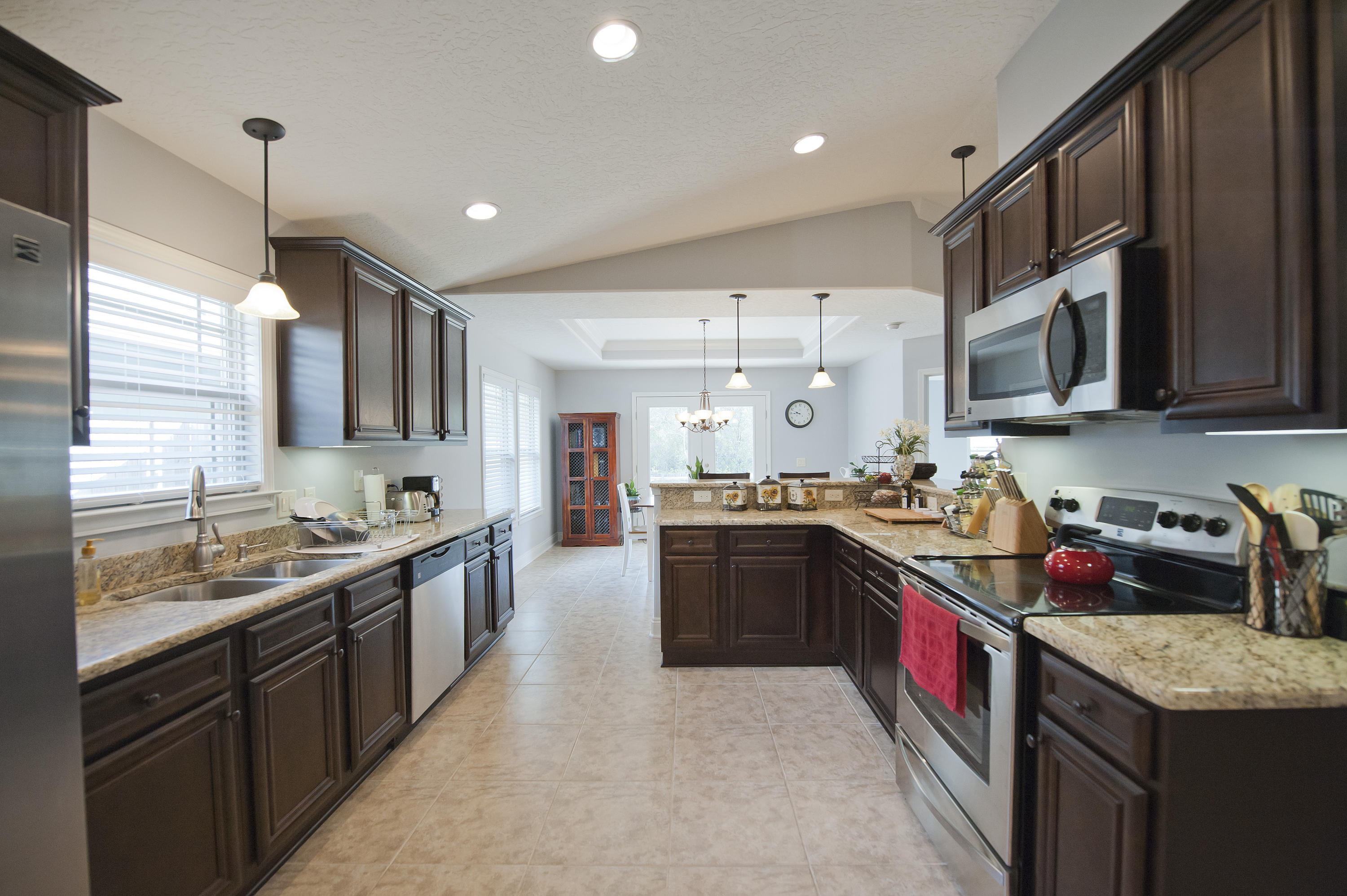 COTTAGES AT EAST RIVER - Residential