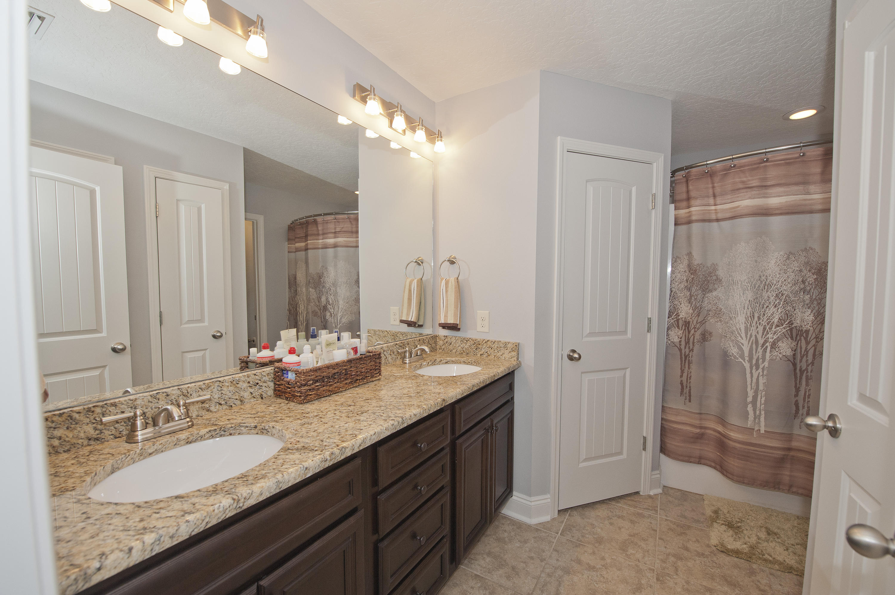 COTTAGES AT EAST RIVER - Residential