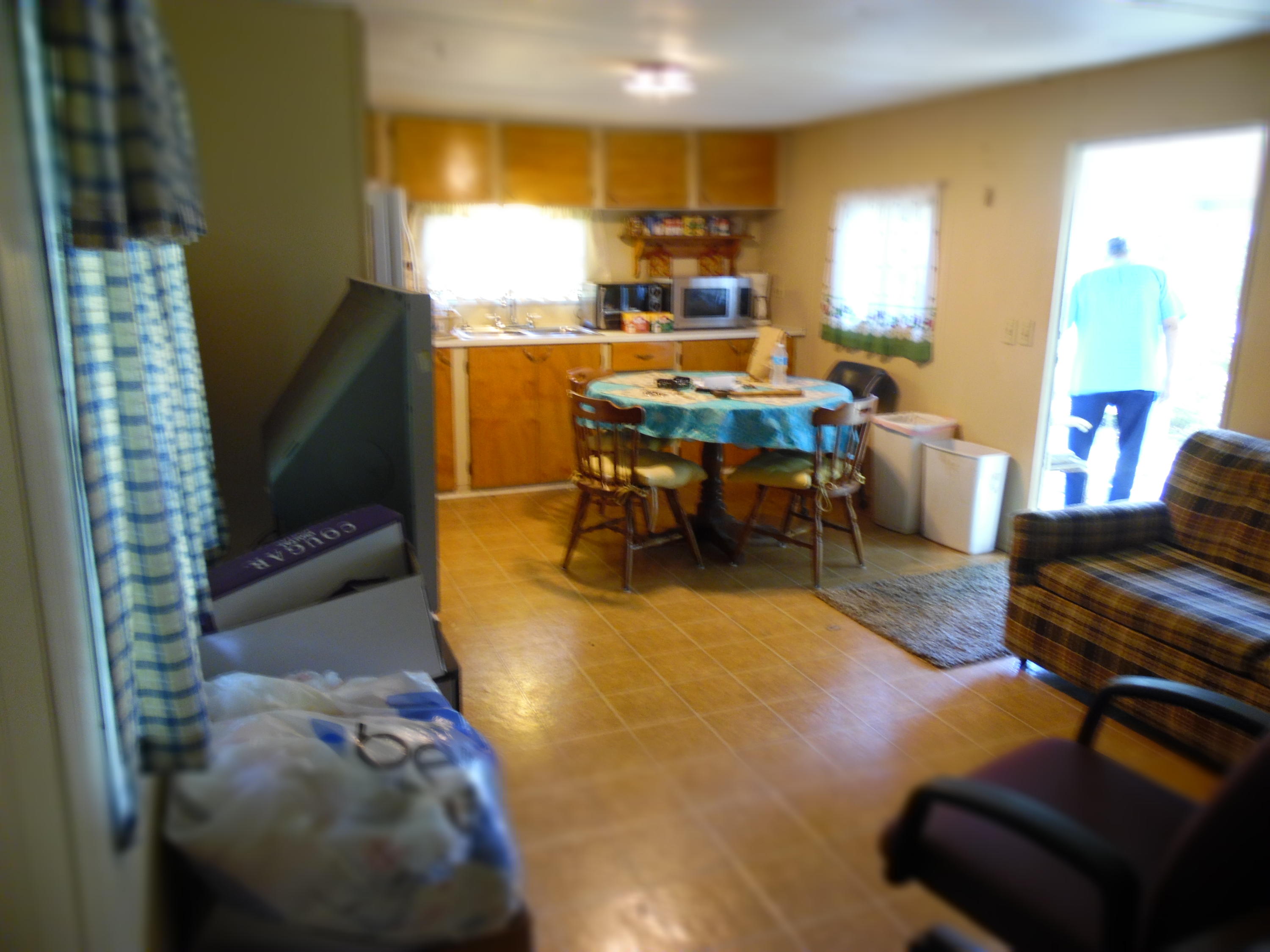 METES & BOUNDS - Land