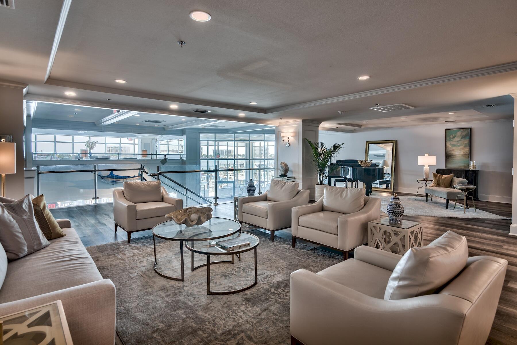 DESTIN YACHT CLUB - Residential
