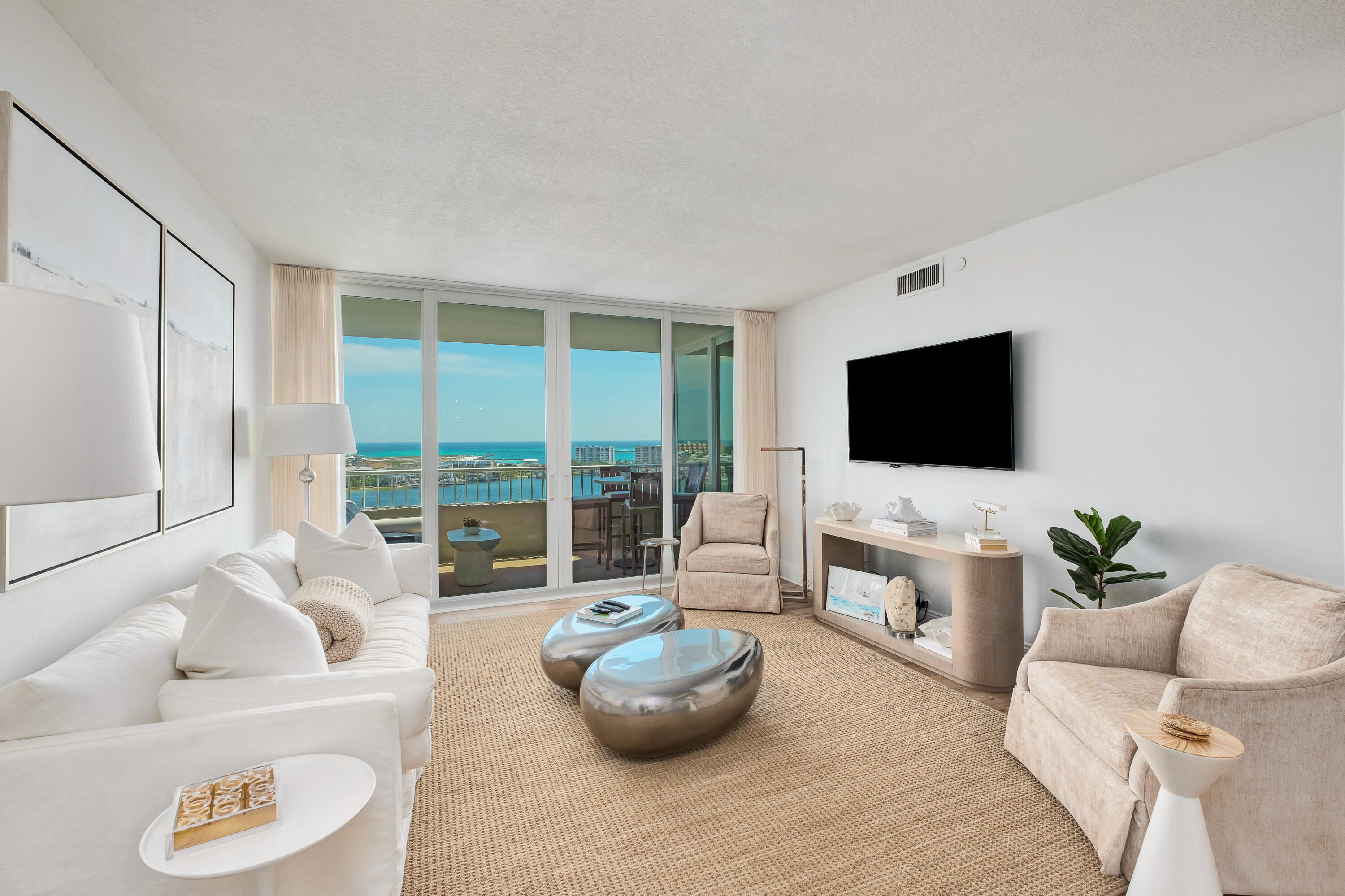 DESTIN YACHT CLUB - Residential