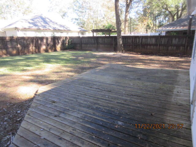 HOLLY HILLS - Residential