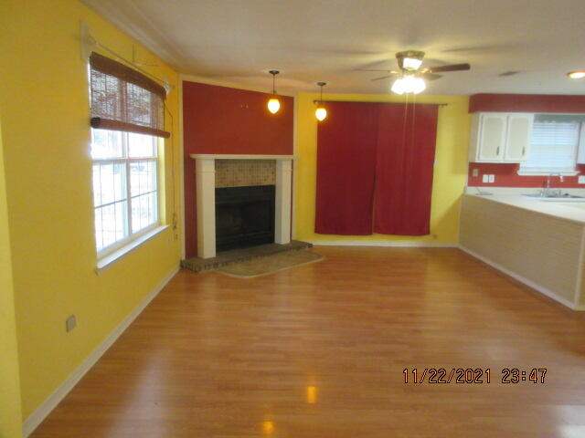 HOLLY HILLS - Residential