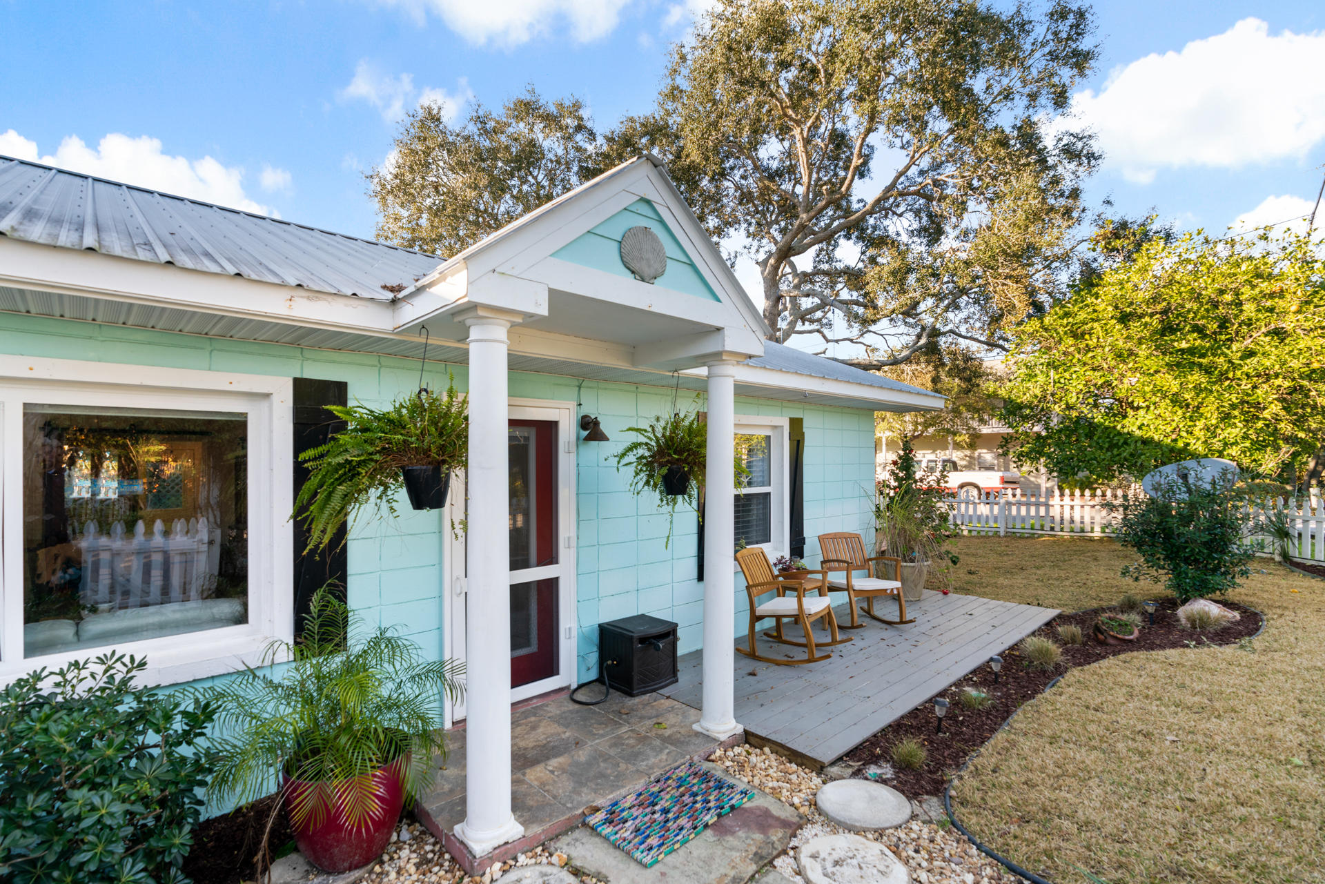 FRANGISTA BEACH 1ST ADDN - Residential