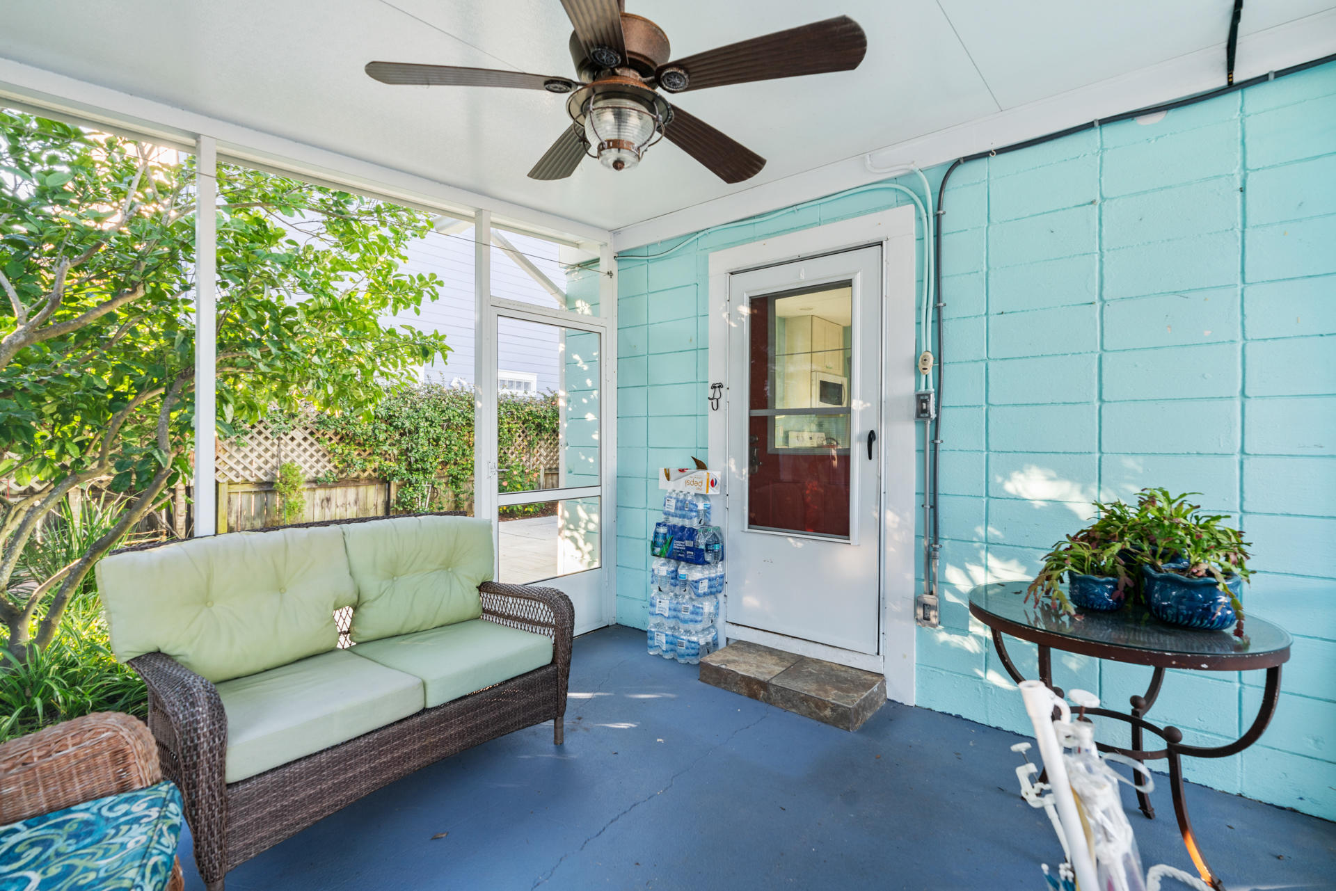 FRANGISTA BEACH 1ST ADDN - Residential