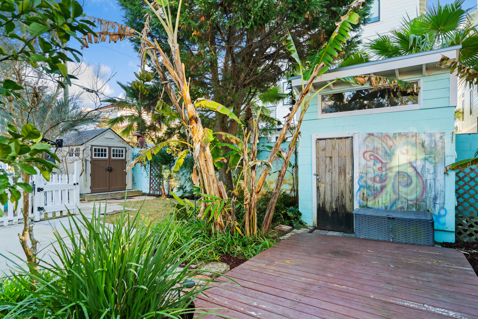 FRANGISTA BEACH 1ST ADDN - Residential