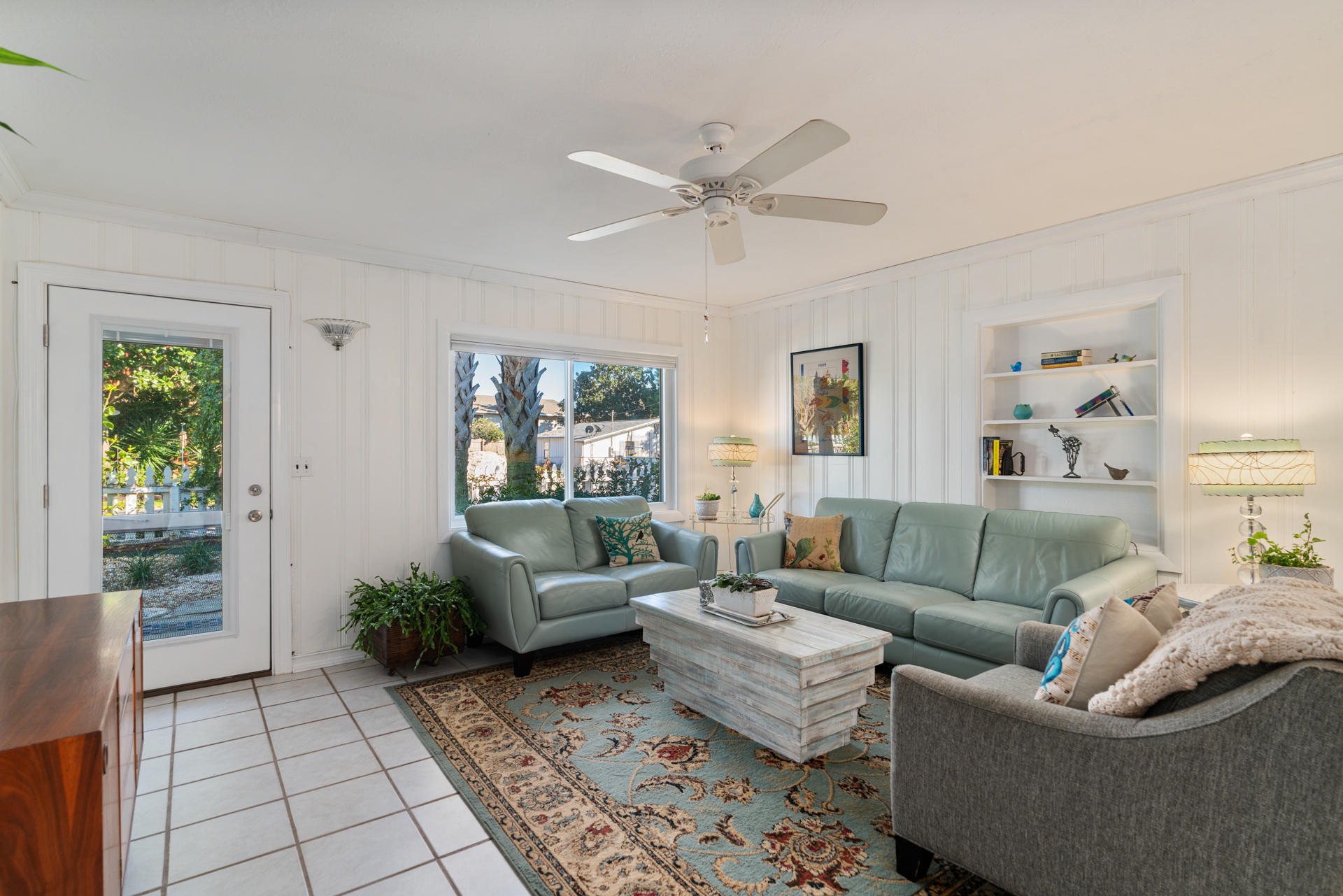 FRANGISTA BEACH 1ST ADDN - Residential