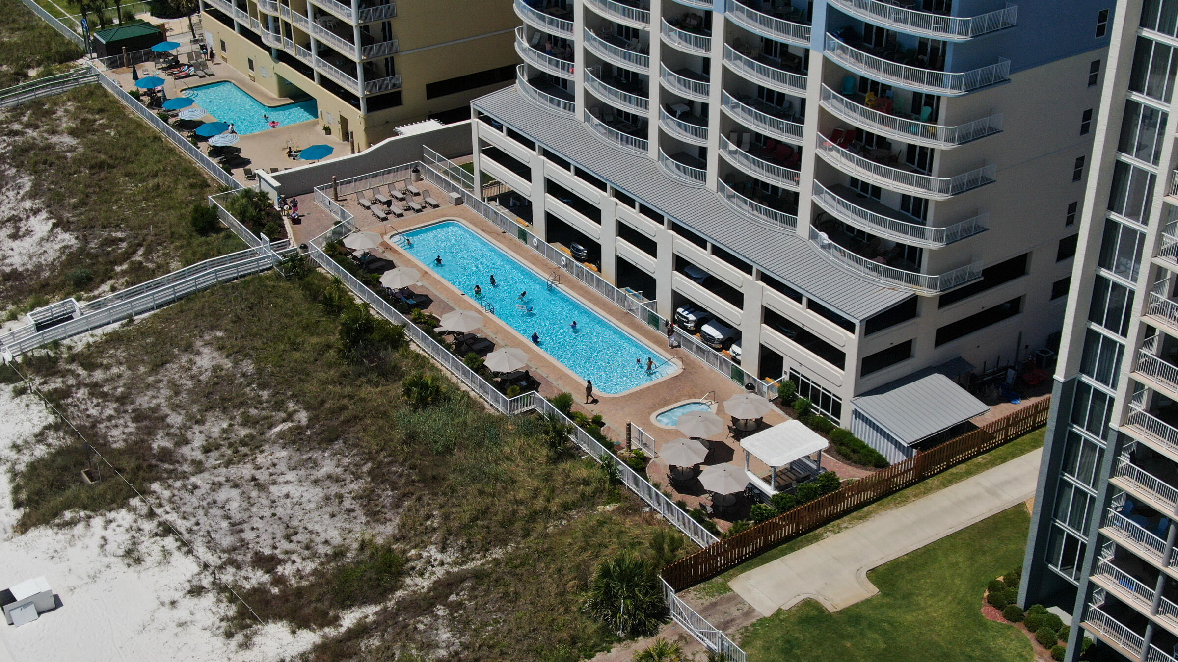 Twin Palms - Residential