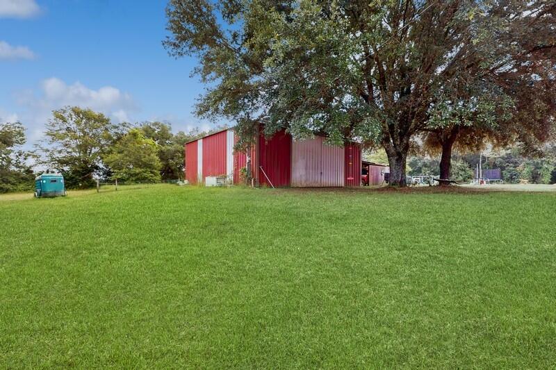 NO RECORDED SUBDIVISION - Residential