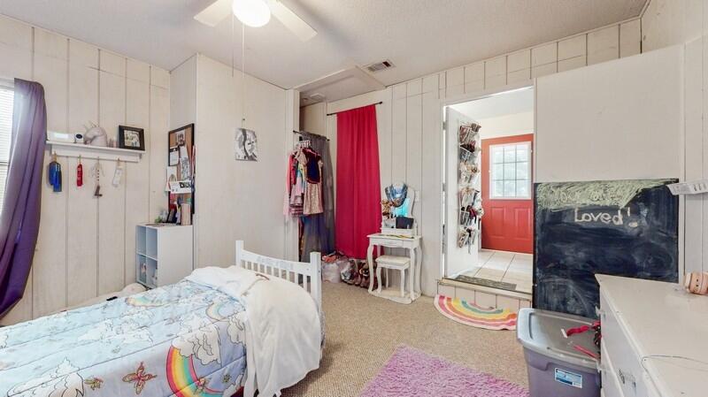 NO RECORDED SUBDIVISION - Residential