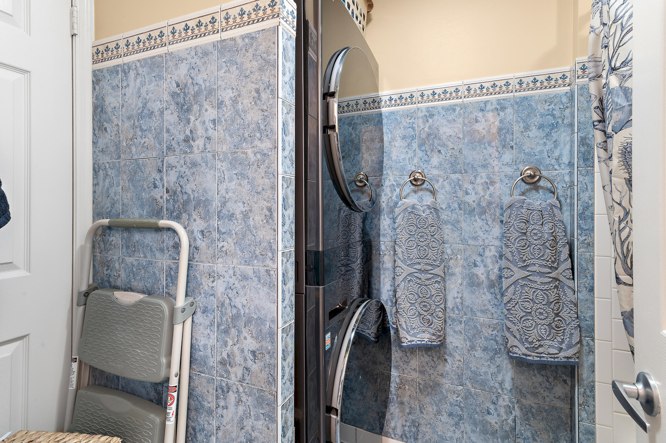 CORAL REEF CLUB PH 2 - Residential