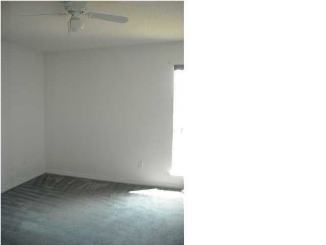 CHEROKEE BEND S/D PH 2 - Residential Lease