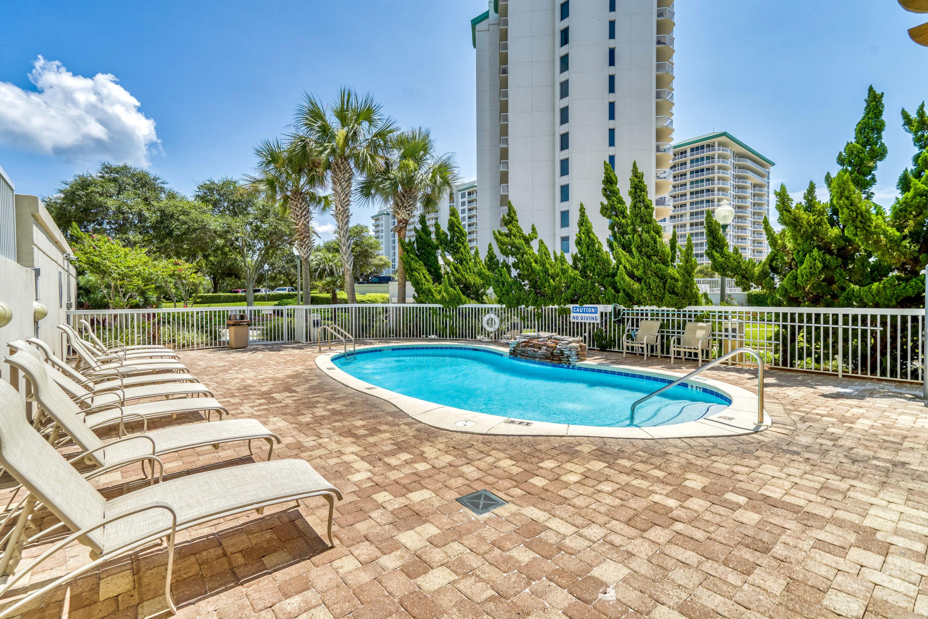 ST. LUCIA AT SILVER SHELLS - Residential