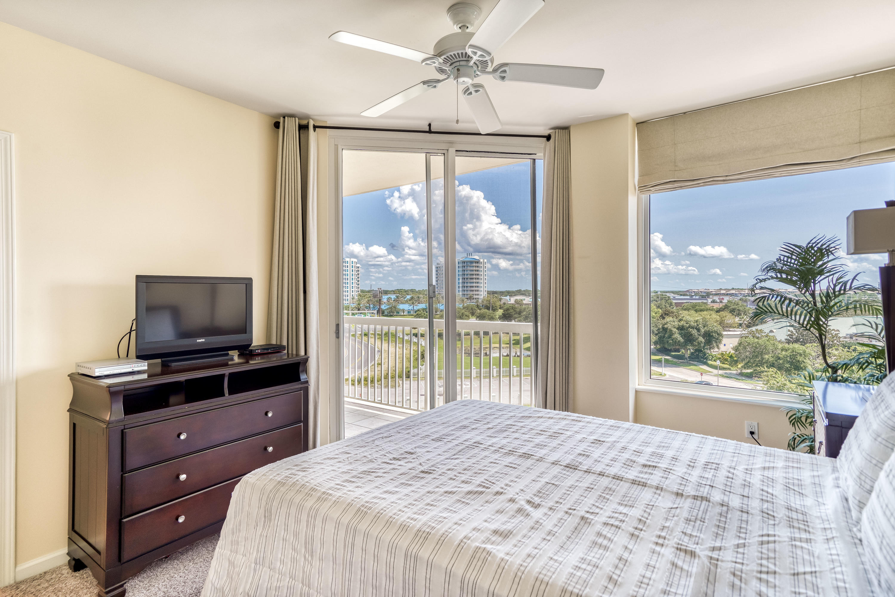 ST. LUCIA AT SILVER SHELLS - Residential