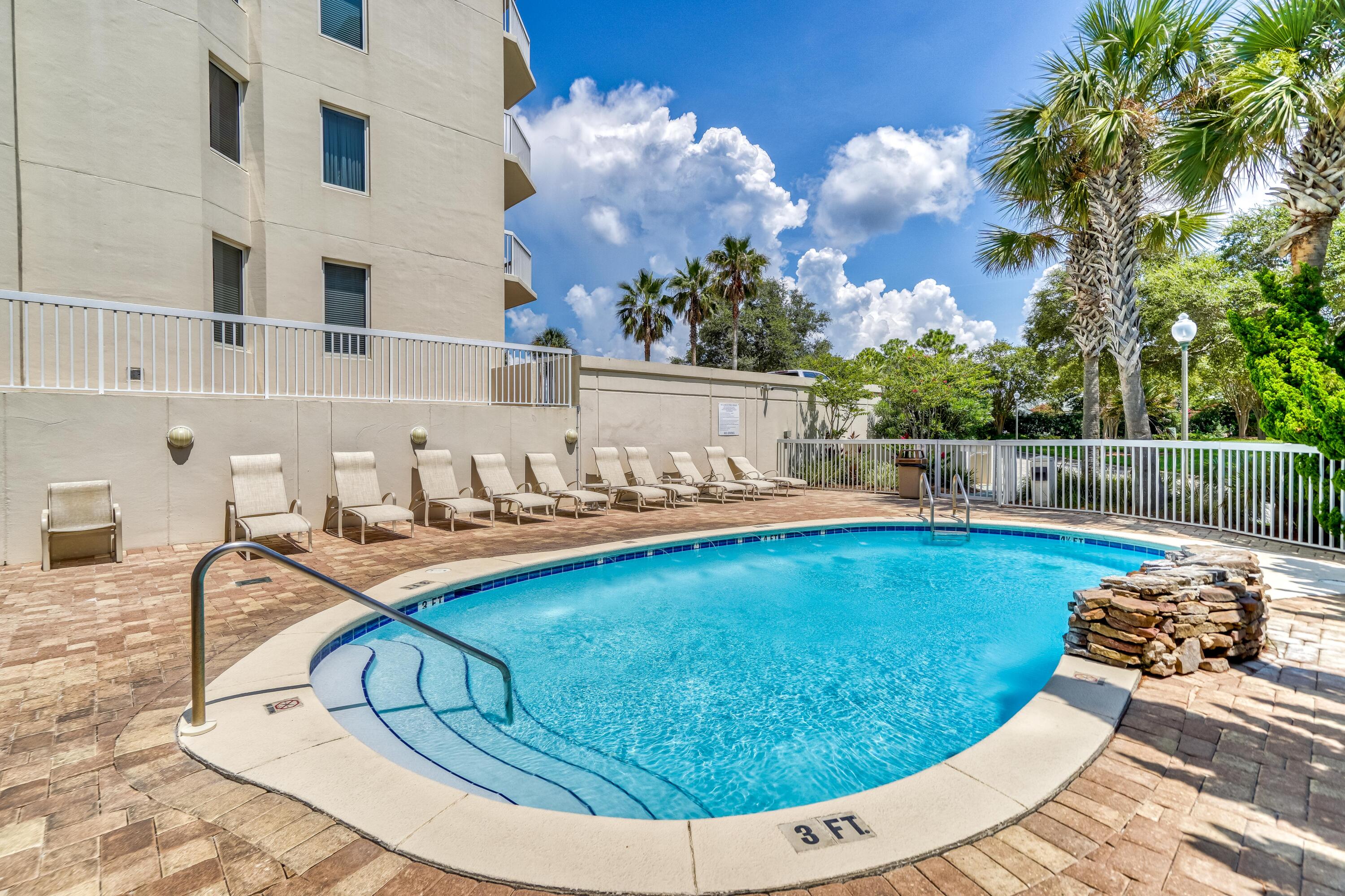 ST. LUCIA AT SILVER SHELLS - Residential