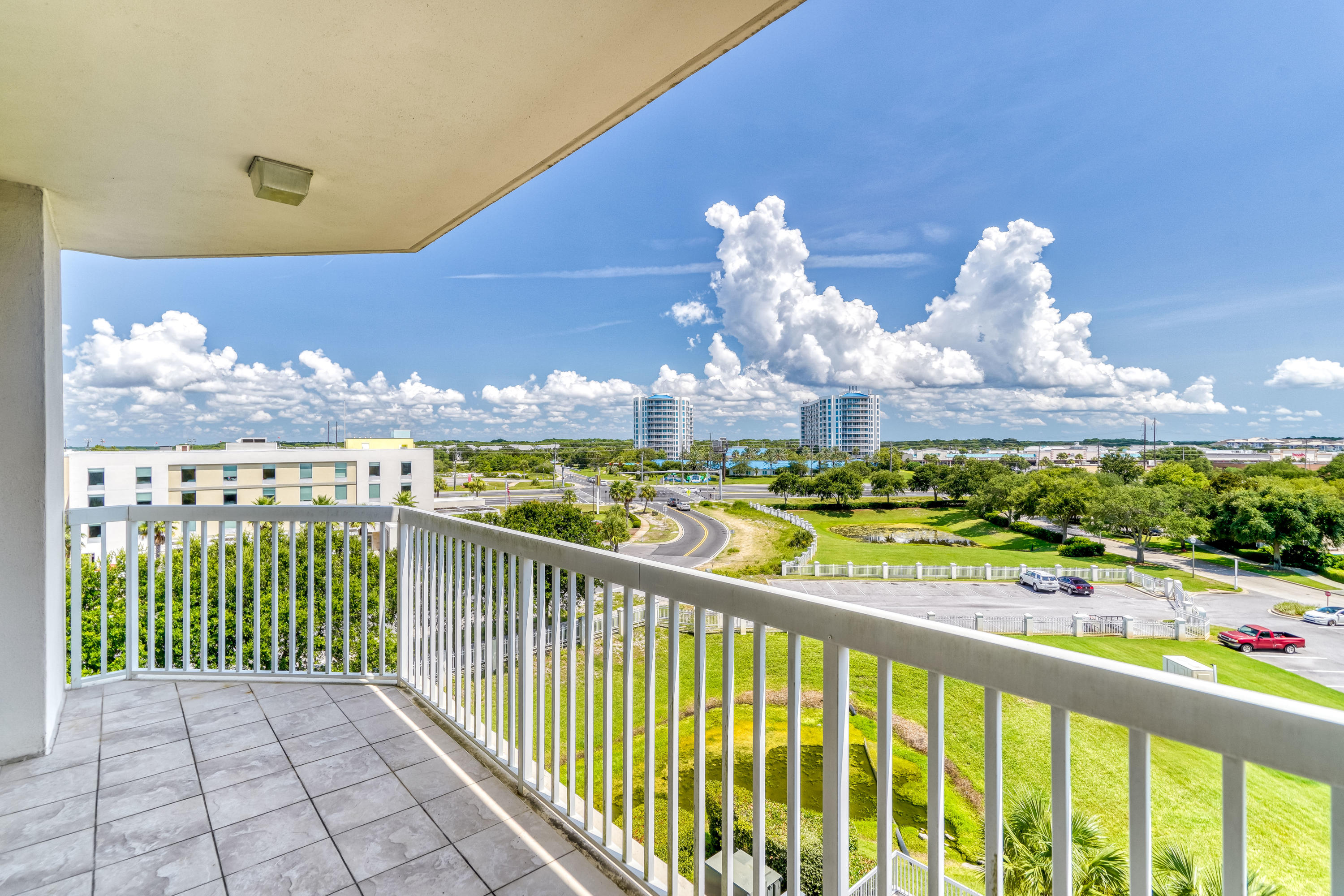 ST. LUCIA AT SILVER SHELLS - Residential