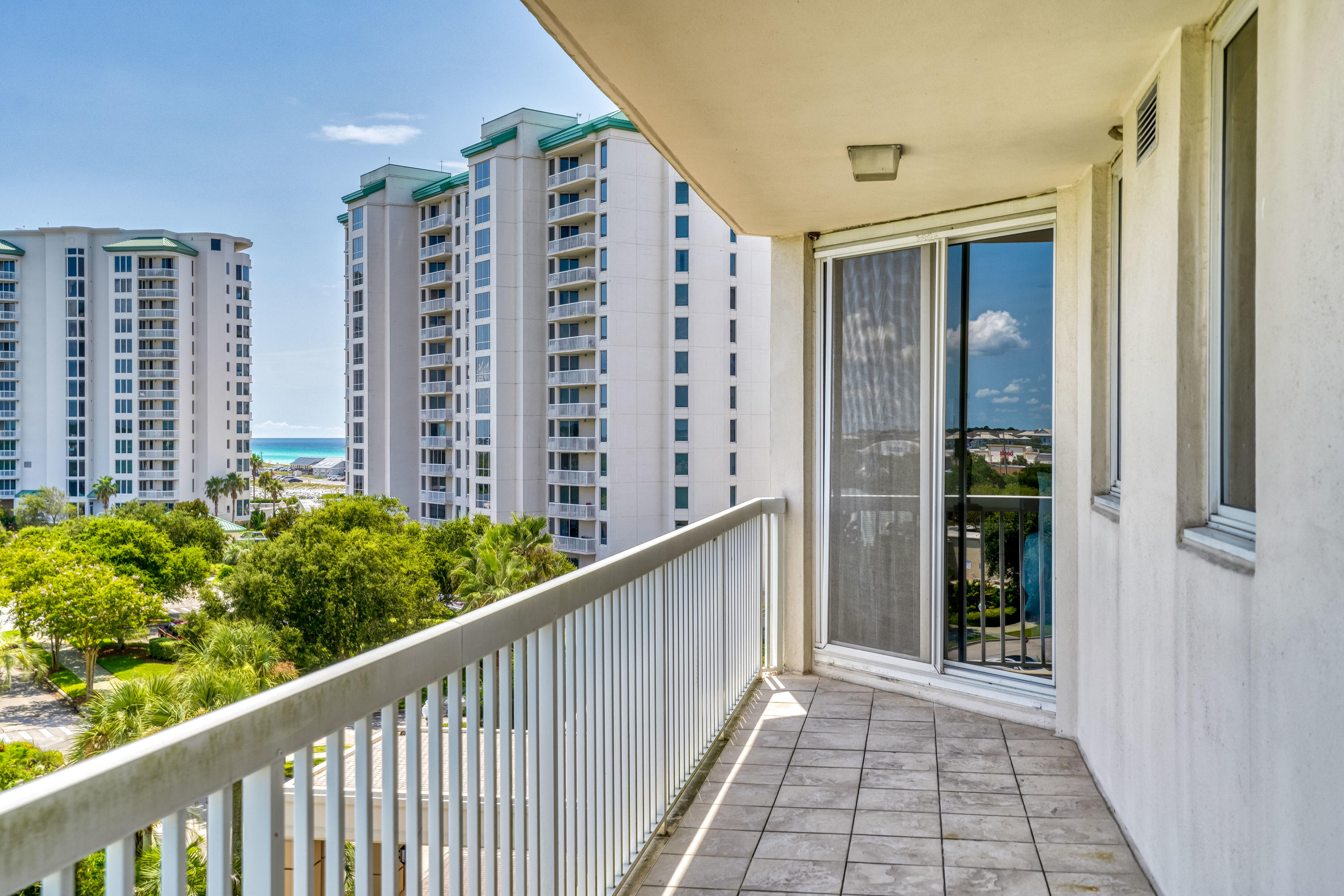 ST. LUCIA AT SILVER SHELLS - Residential