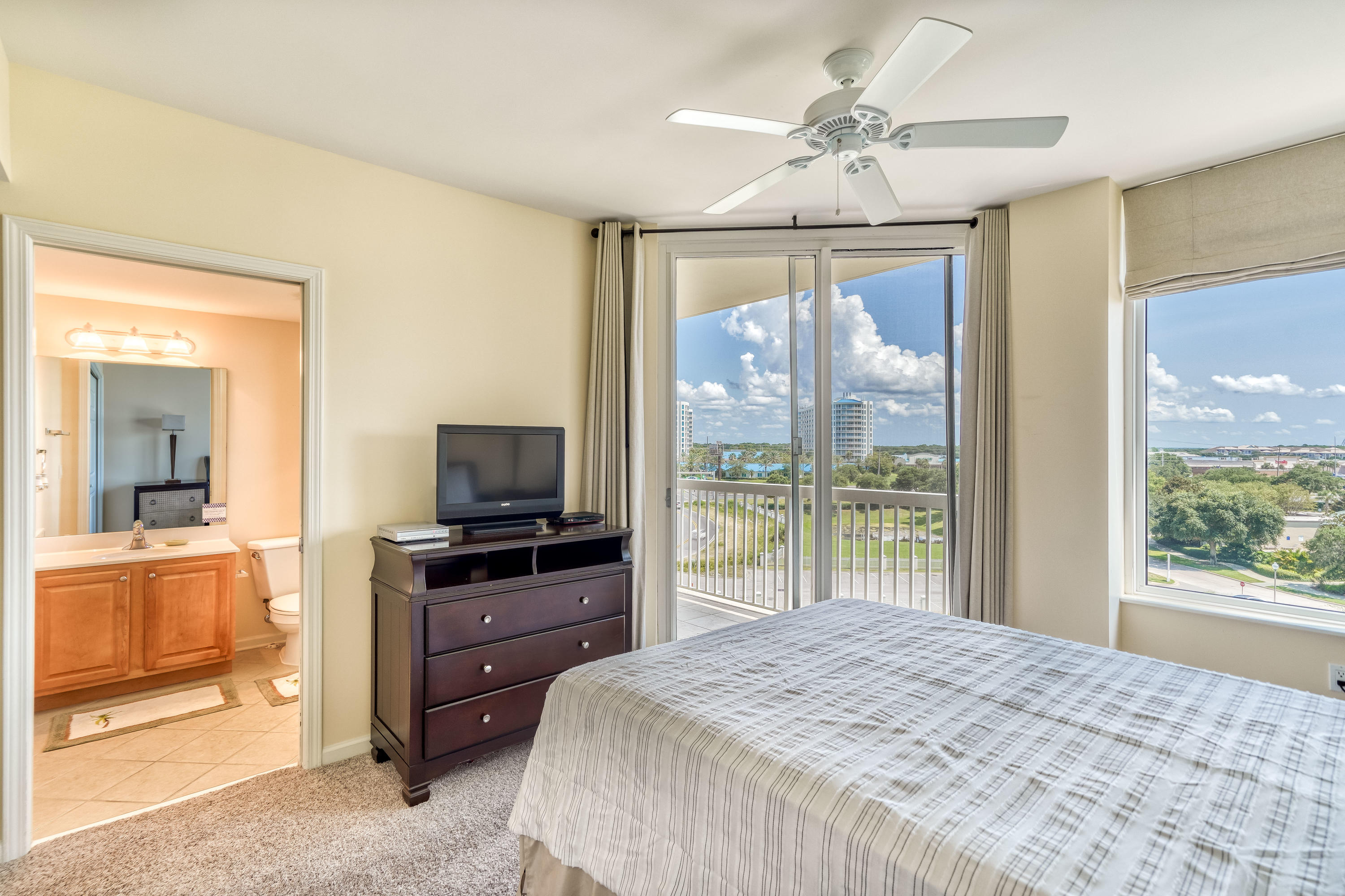 ST. LUCIA AT SILVER SHELLS - Residential