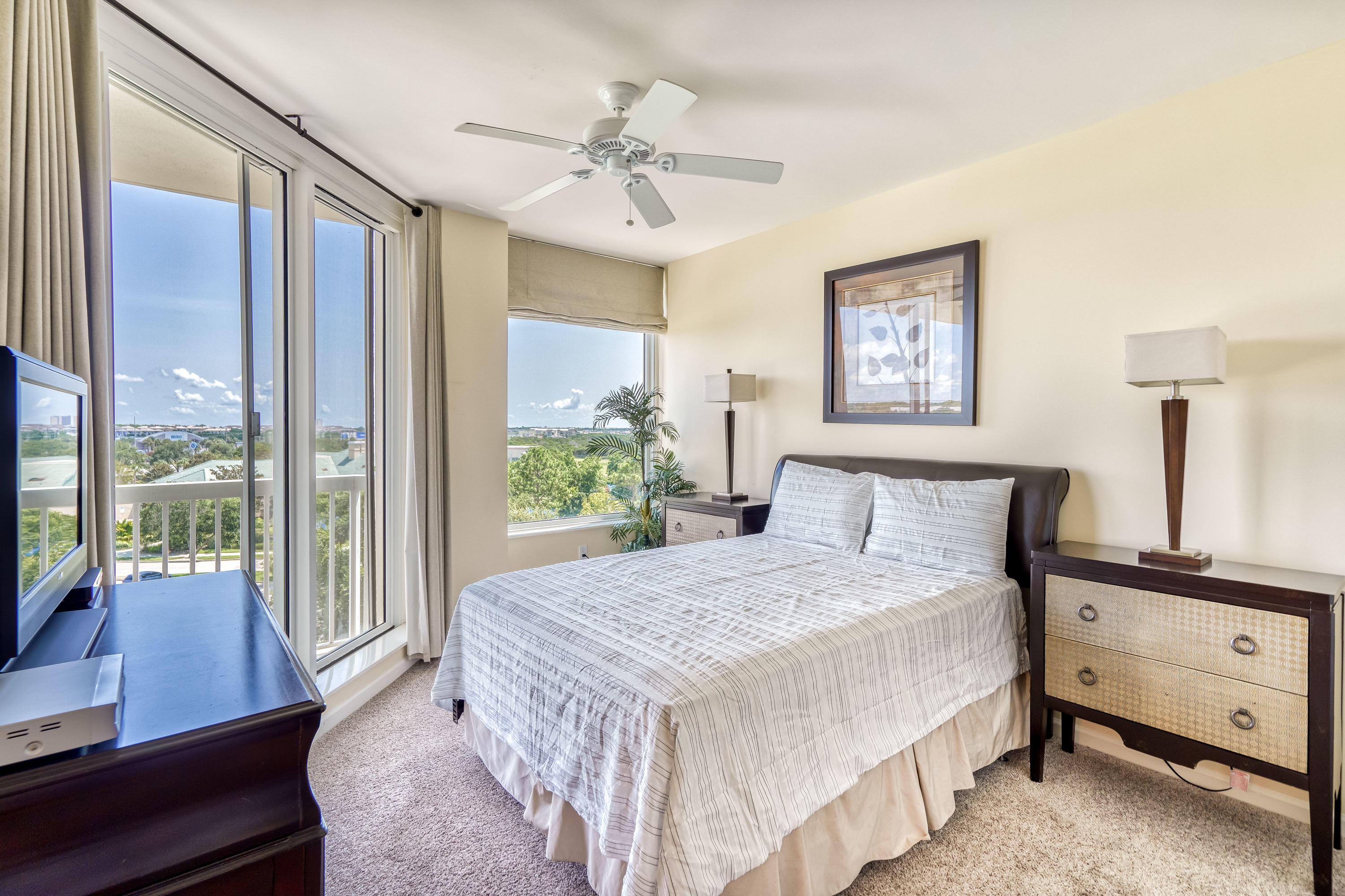 ST. LUCIA AT SILVER SHELLS - Residential