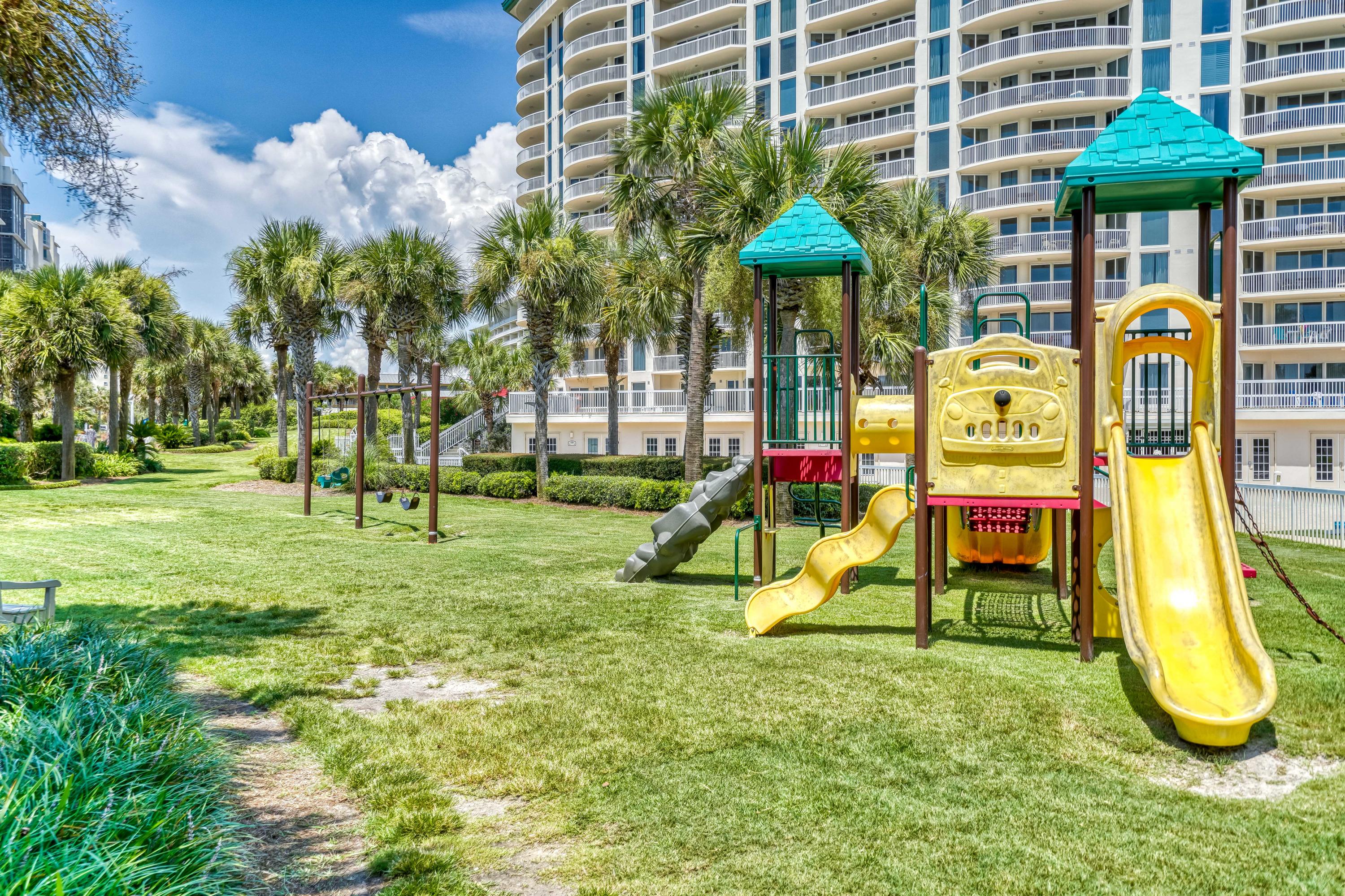 ST. LUCIA AT SILVER SHELLS - Residential