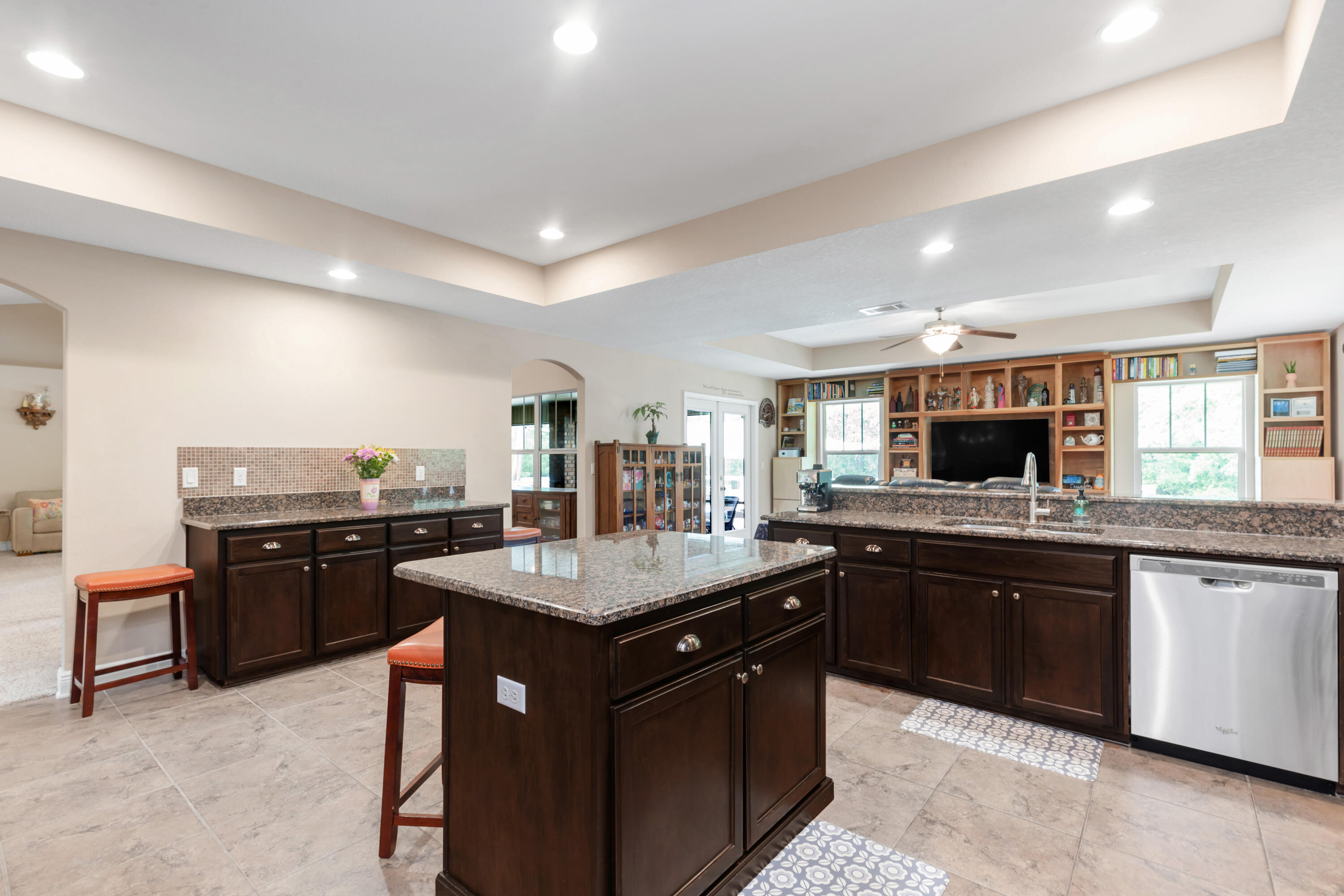 TOM KING ESTATES 2 & 3 - Residential