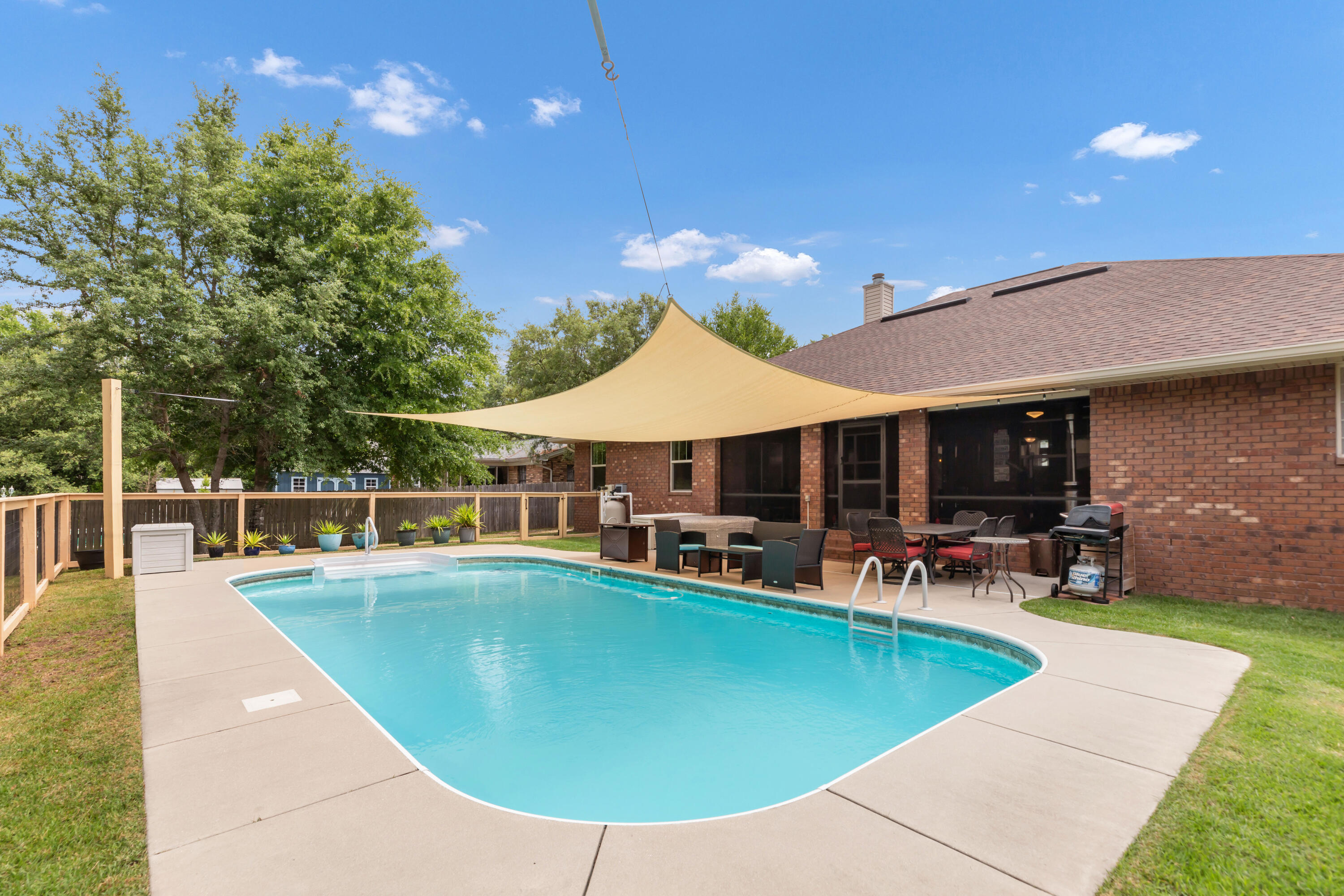 TOM KING ESTATES 2 & 3 - Residential
