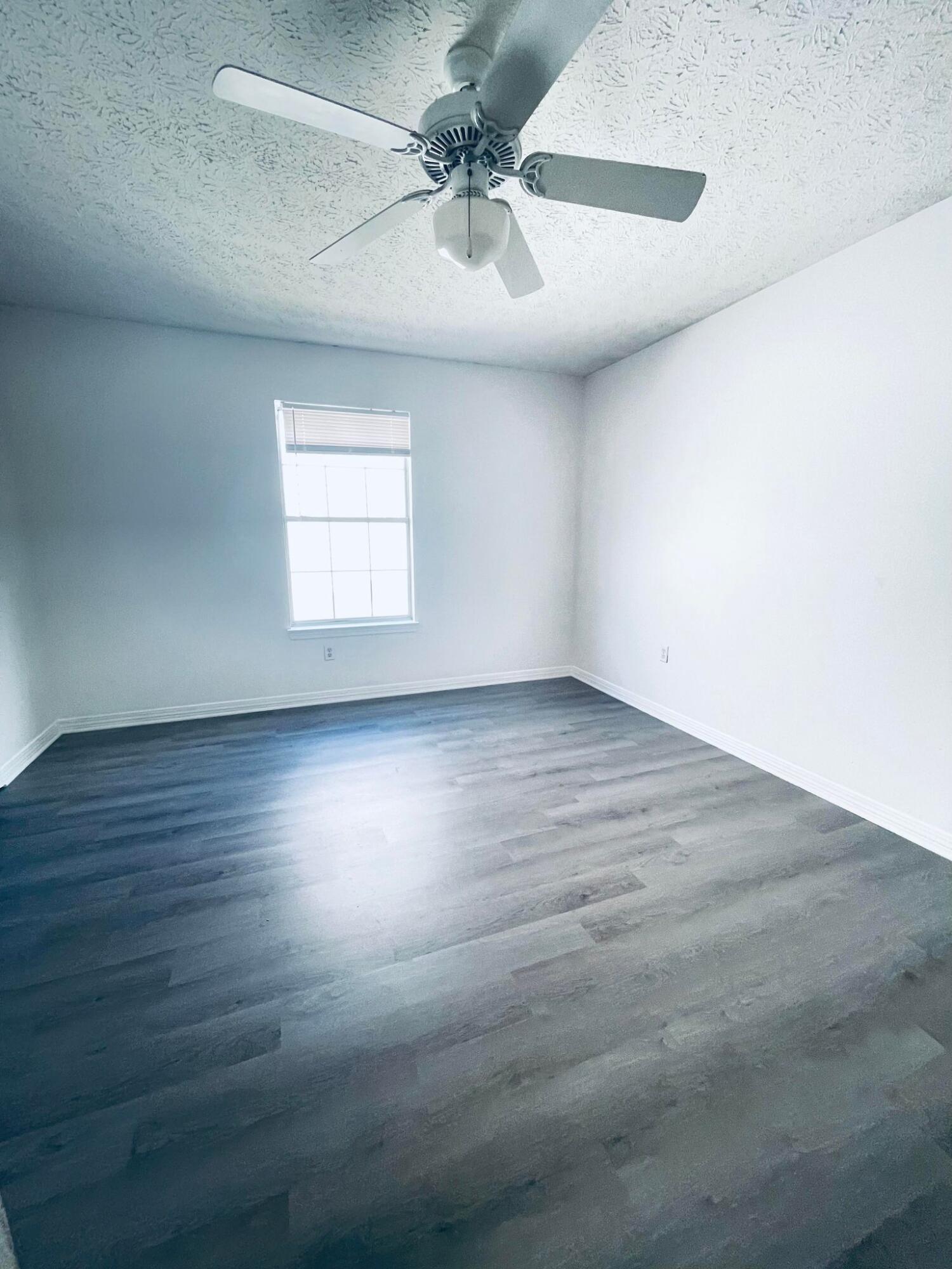 FOREST OAKS PH 3 - Residential Lease