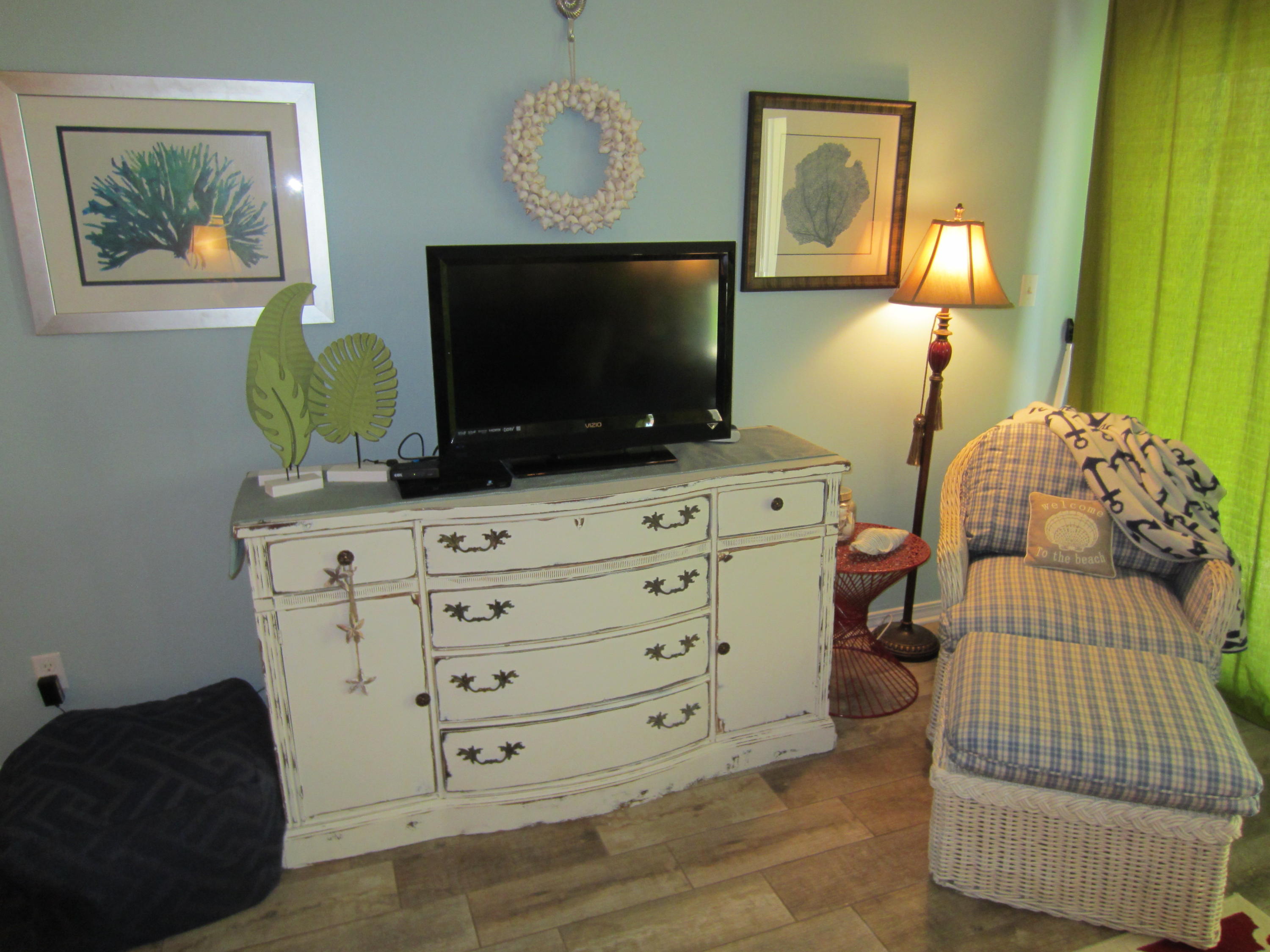 MARAVILLA CONDO 1 - Residential