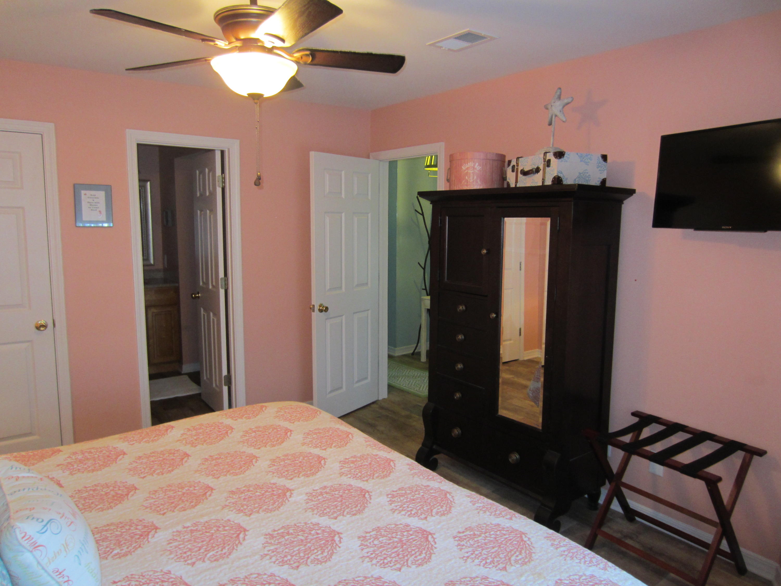 MARAVILLA CONDO 1 - Residential