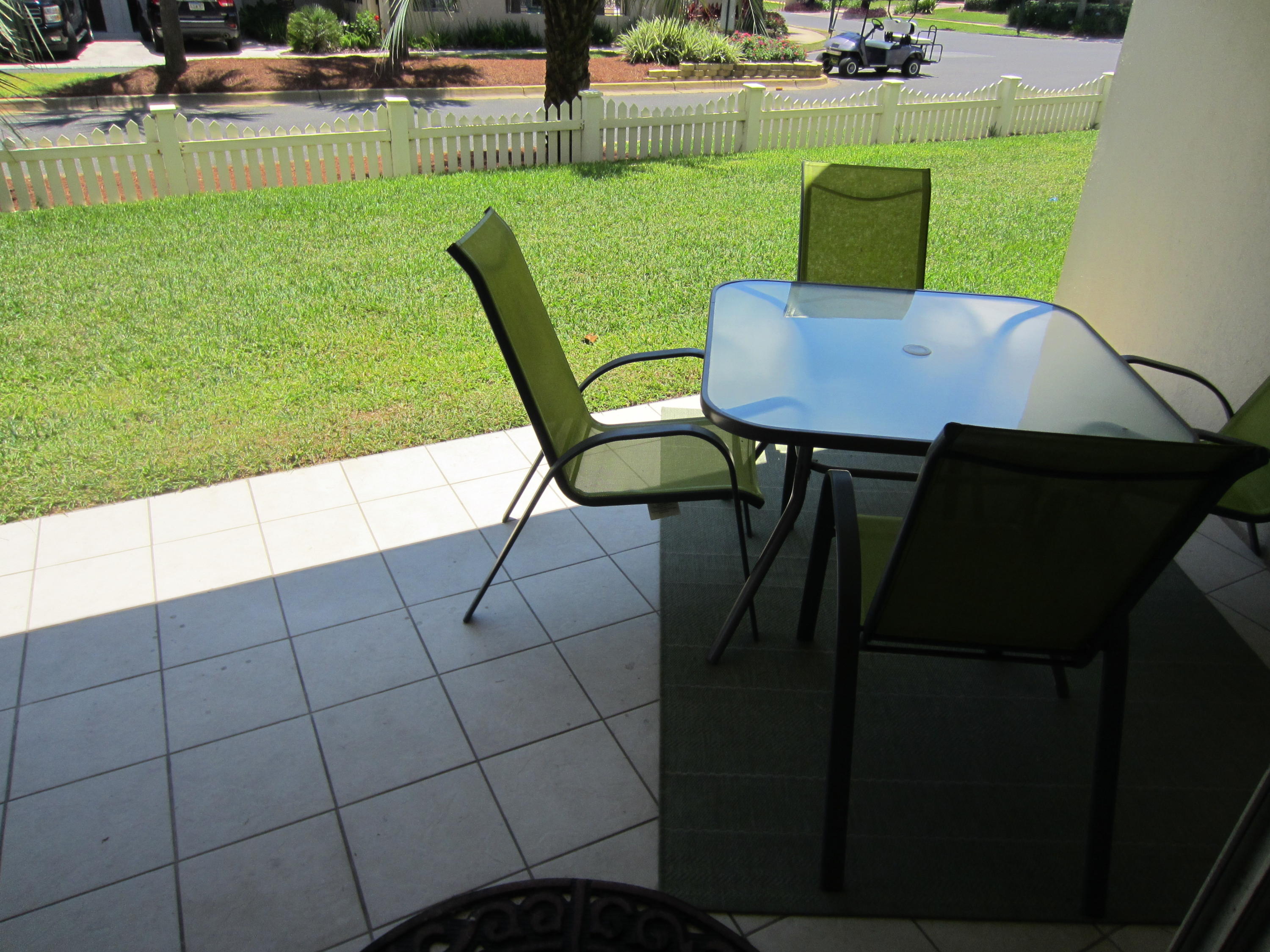 MARAVILLA CONDO 1 - Residential