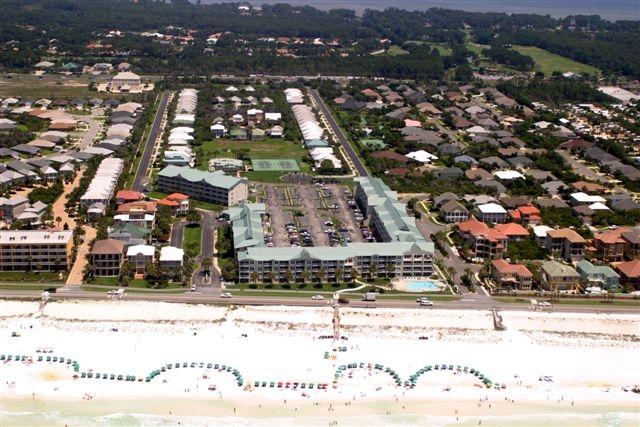 MARAVILLA CONDO 1 - Residential