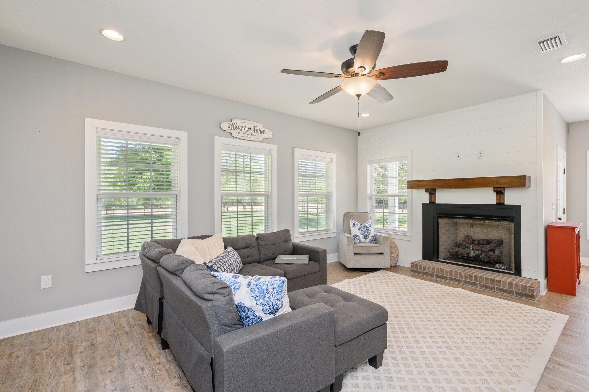 Metes and Bounds - Residential